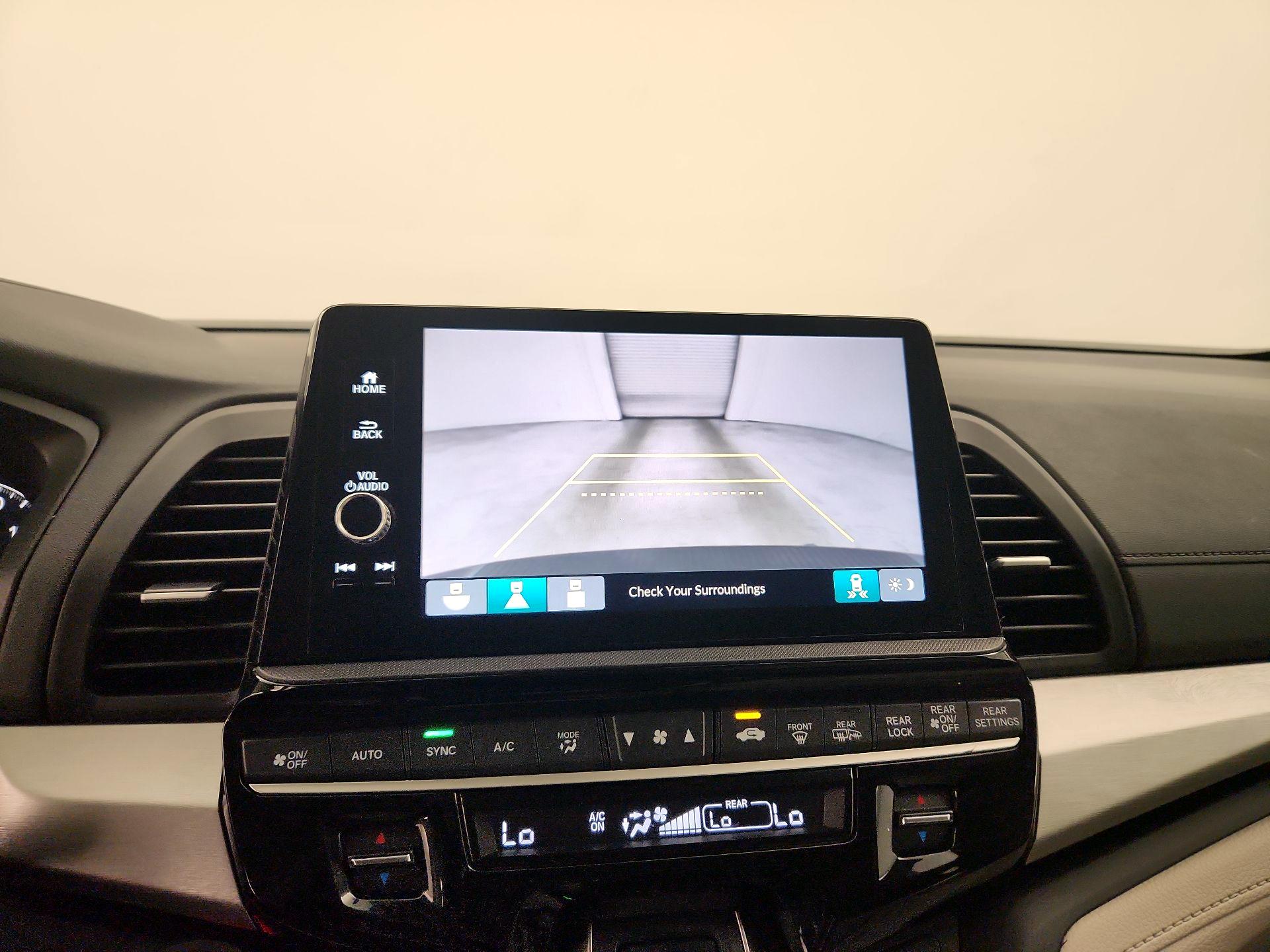 Thumbnail: 2025 Honda Odyssey - 14