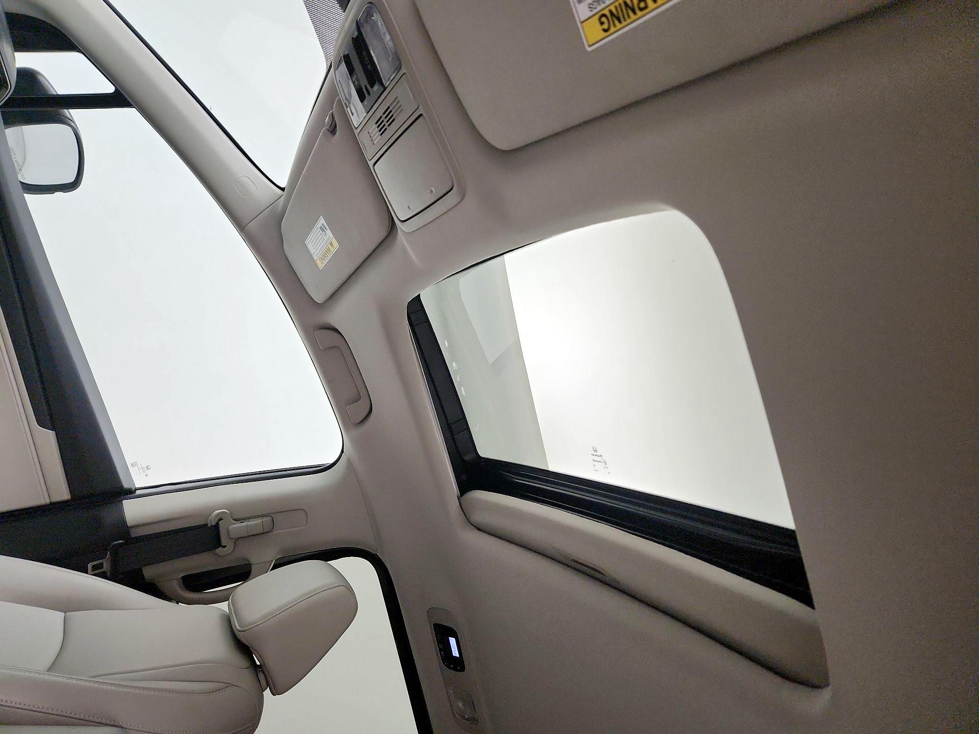 Thumbnail: 2025 Honda Odyssey - 19