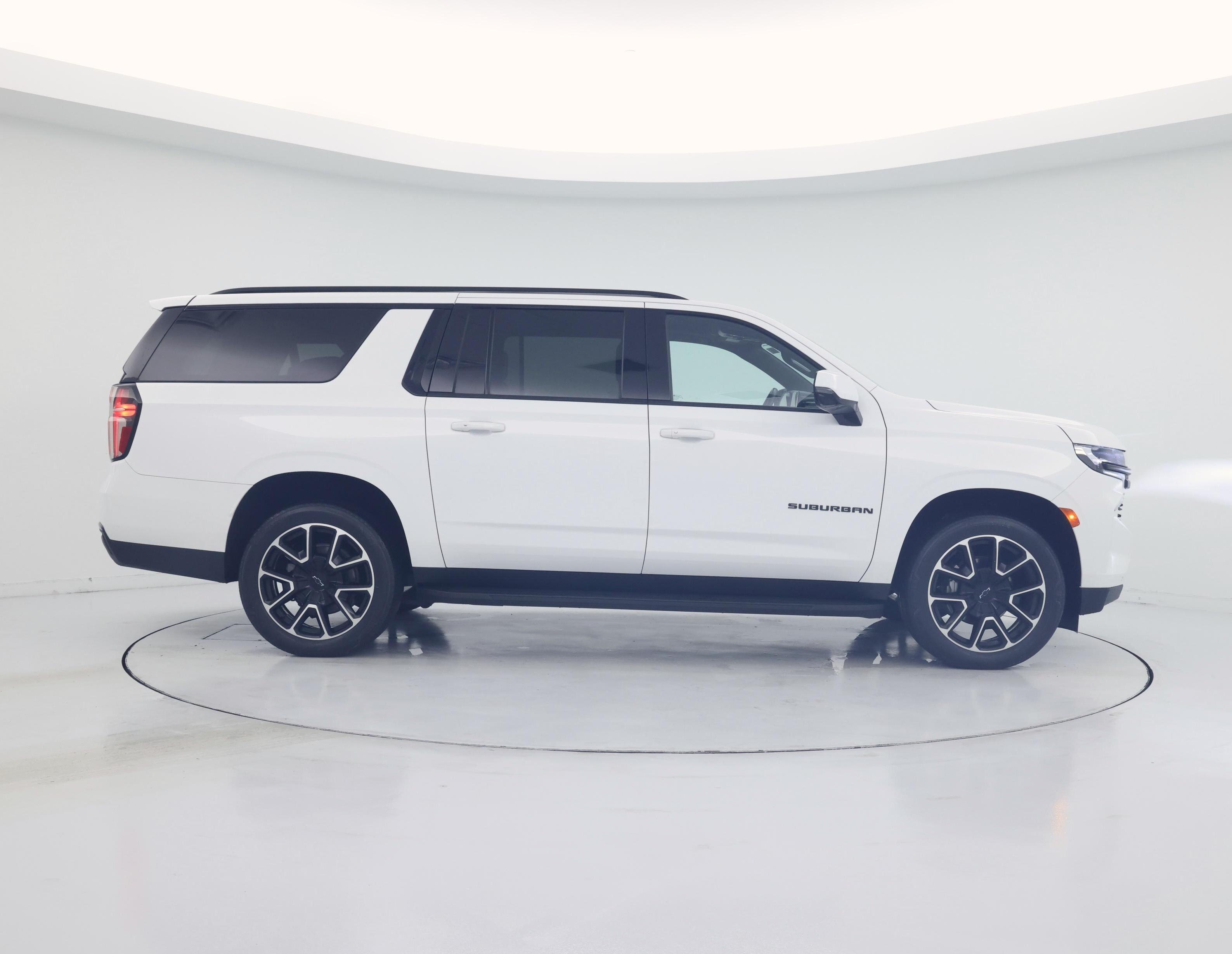 Thumbnail: 2023 Chevrolet Suburban - 7