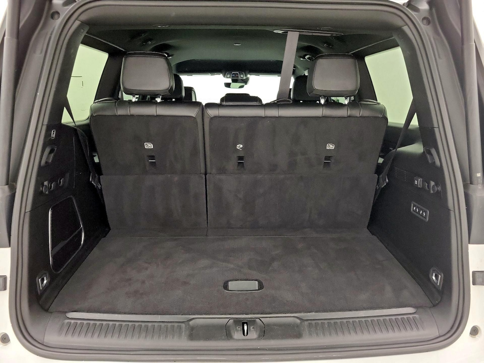 2023 Jeep Wagoneer Series III - Photo 23