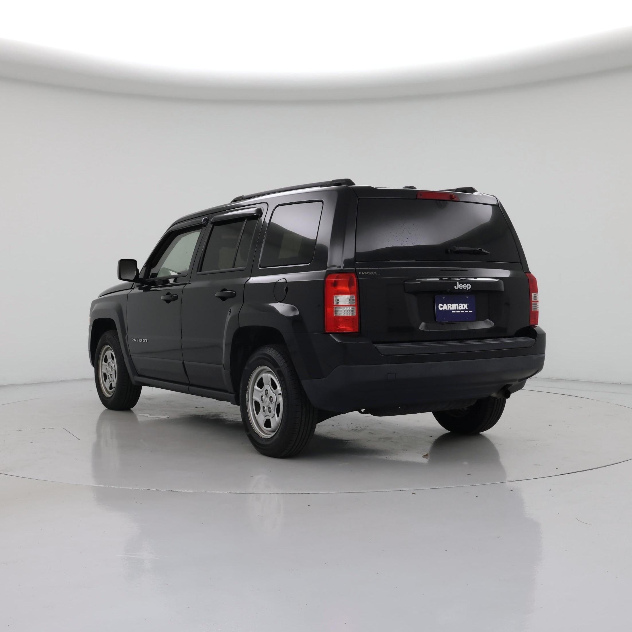 Thumbnail: 2017 Jeep Patriot - 2