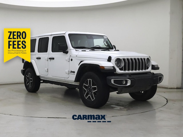 White 2025 Jeep Wrangler Sahara 4-Door 4WD SUV / Crossover Four-Wheel Drive Automatic