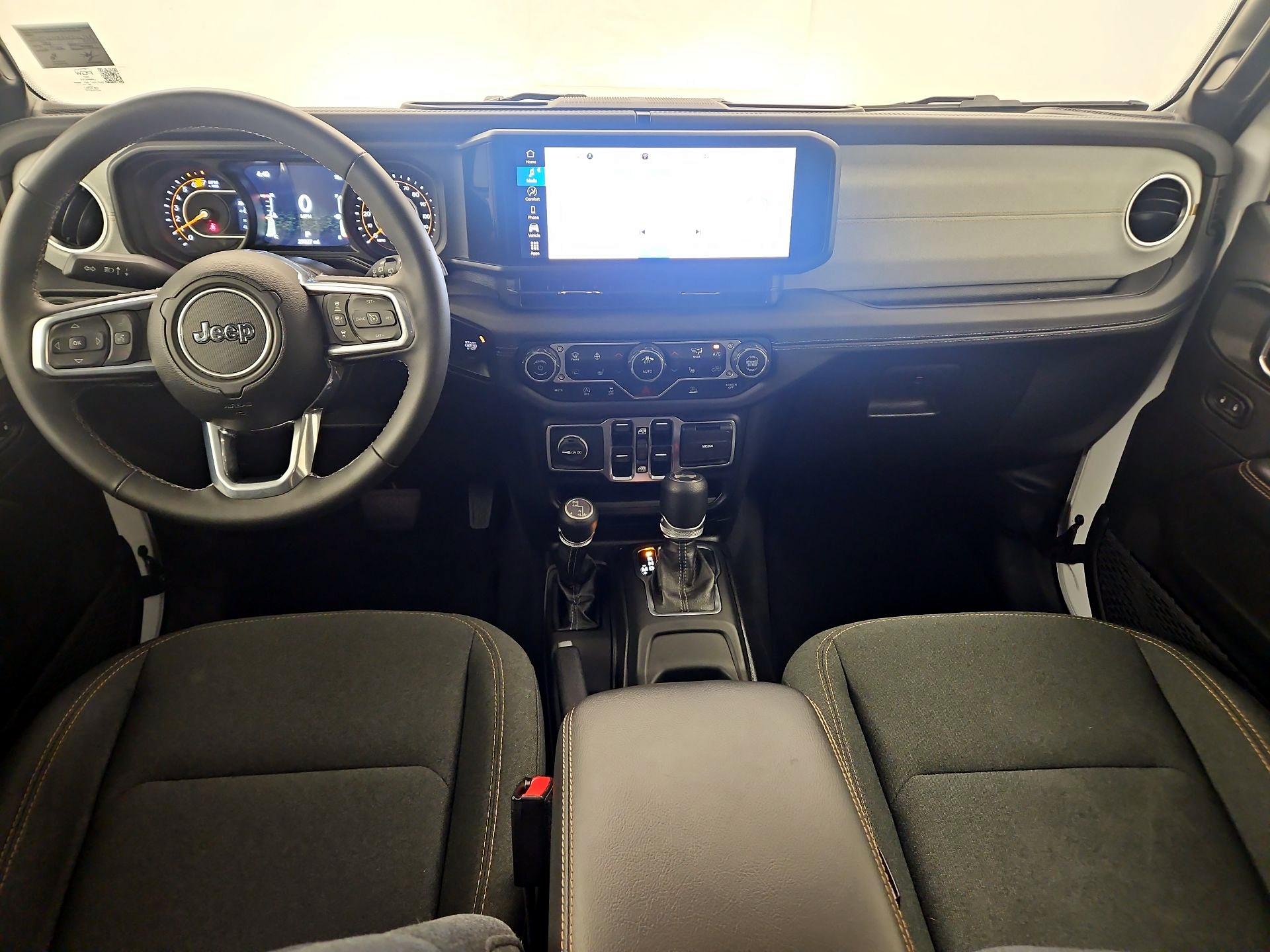 Thumbnail: 2025 Jeep Wrangler - 9