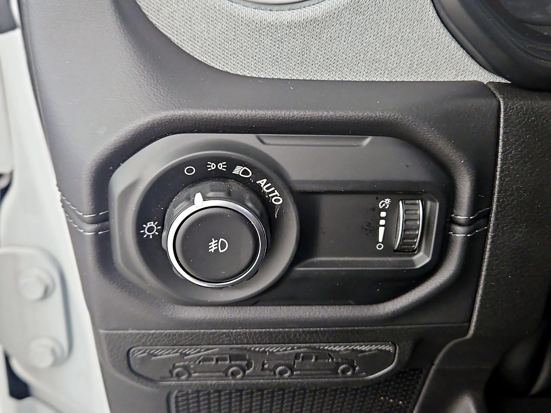 Thumbnail: 2025 Jeep Wrangler - 13