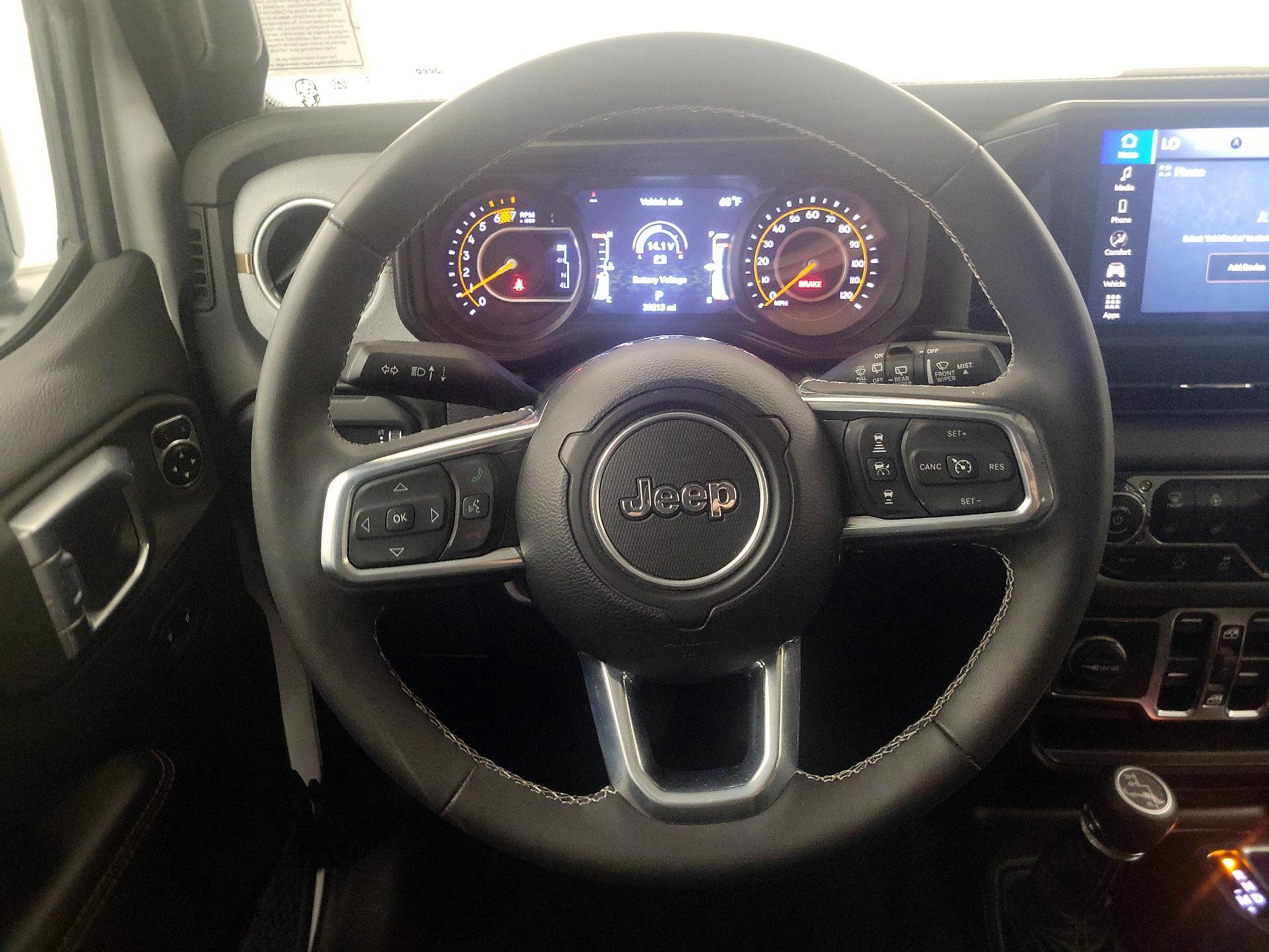 Thumbnail: 2025 Jeep Wrangler - 10