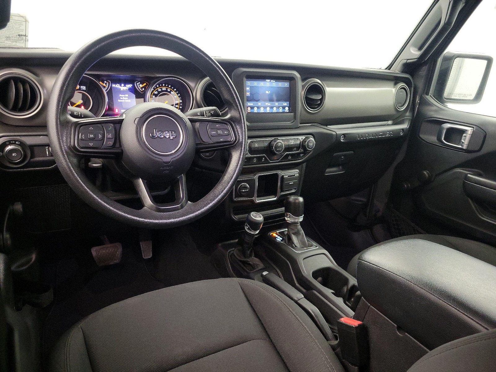 2023 Jeep Wrangler 4-Door Sport - Photo 10