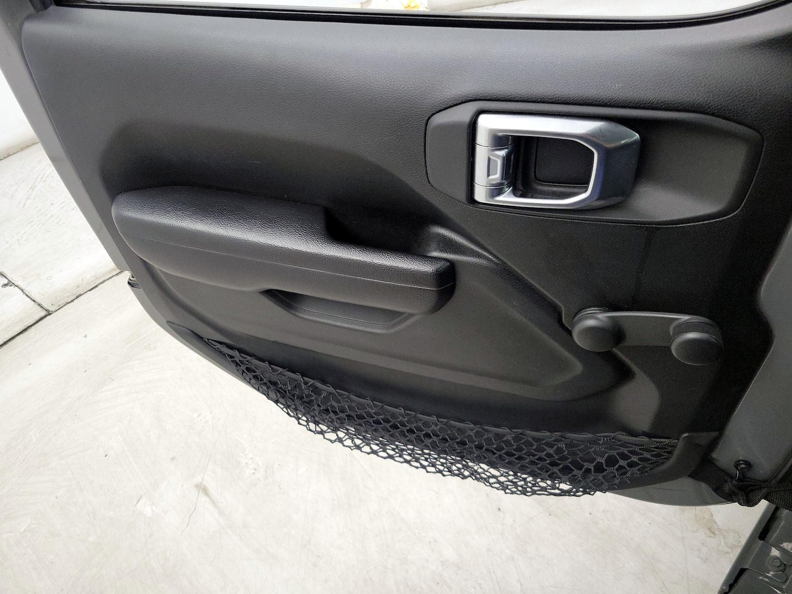 2023 Jeep Wrangler 4-Door Sport - Photo 13