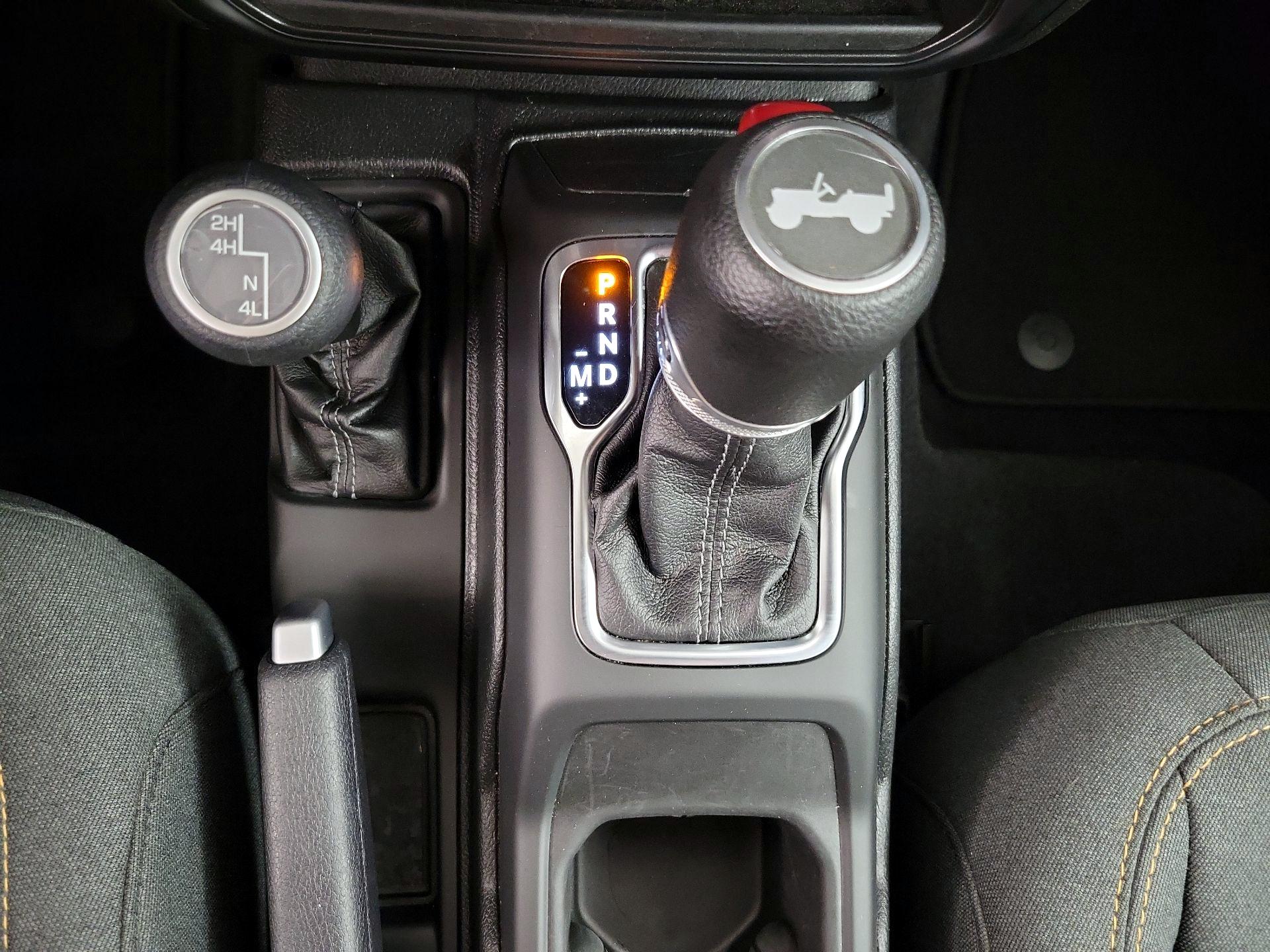 Thumbnail: 2025 Jeep Wrangler - 17