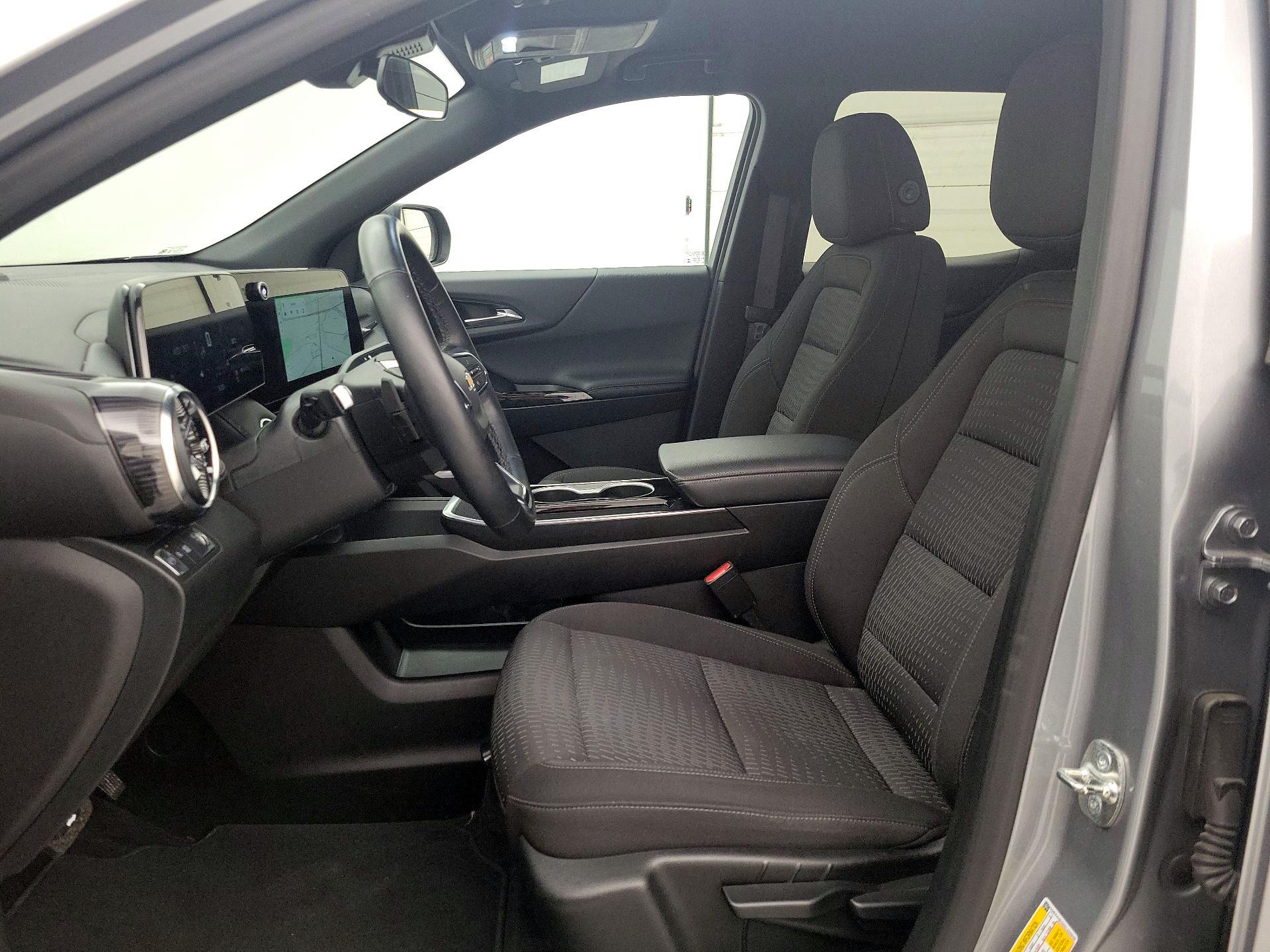 Thumbnail: 2025 Chevrolet Equinox - 11