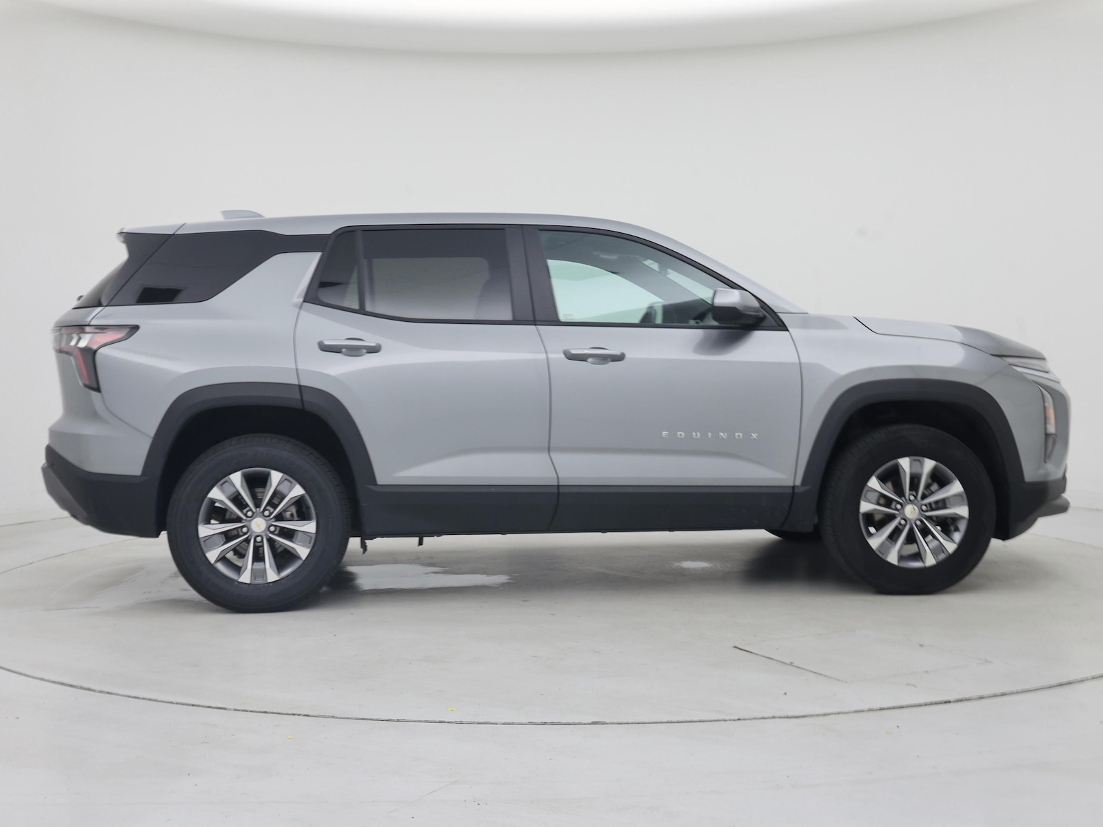 2025 Chevrolet Equinox LT - Photo 8