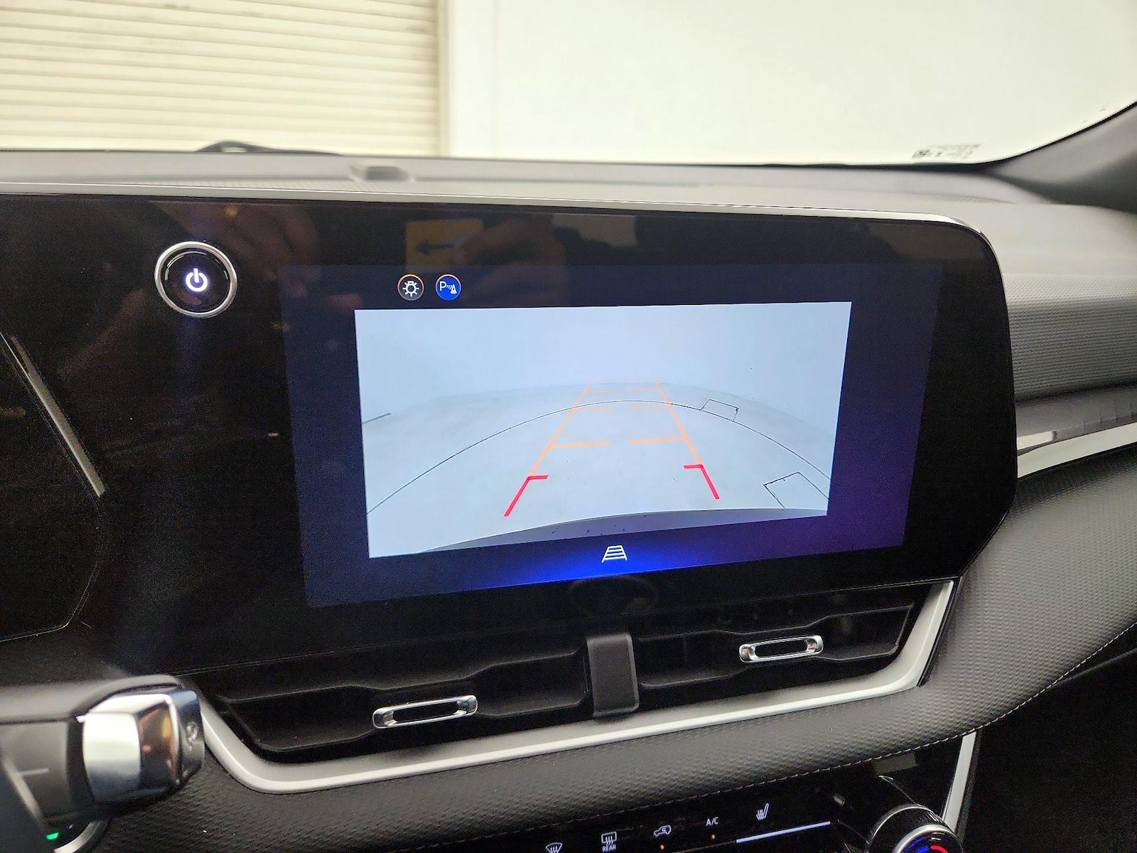 2025 Chevrolet Equinox LT - Photo 14