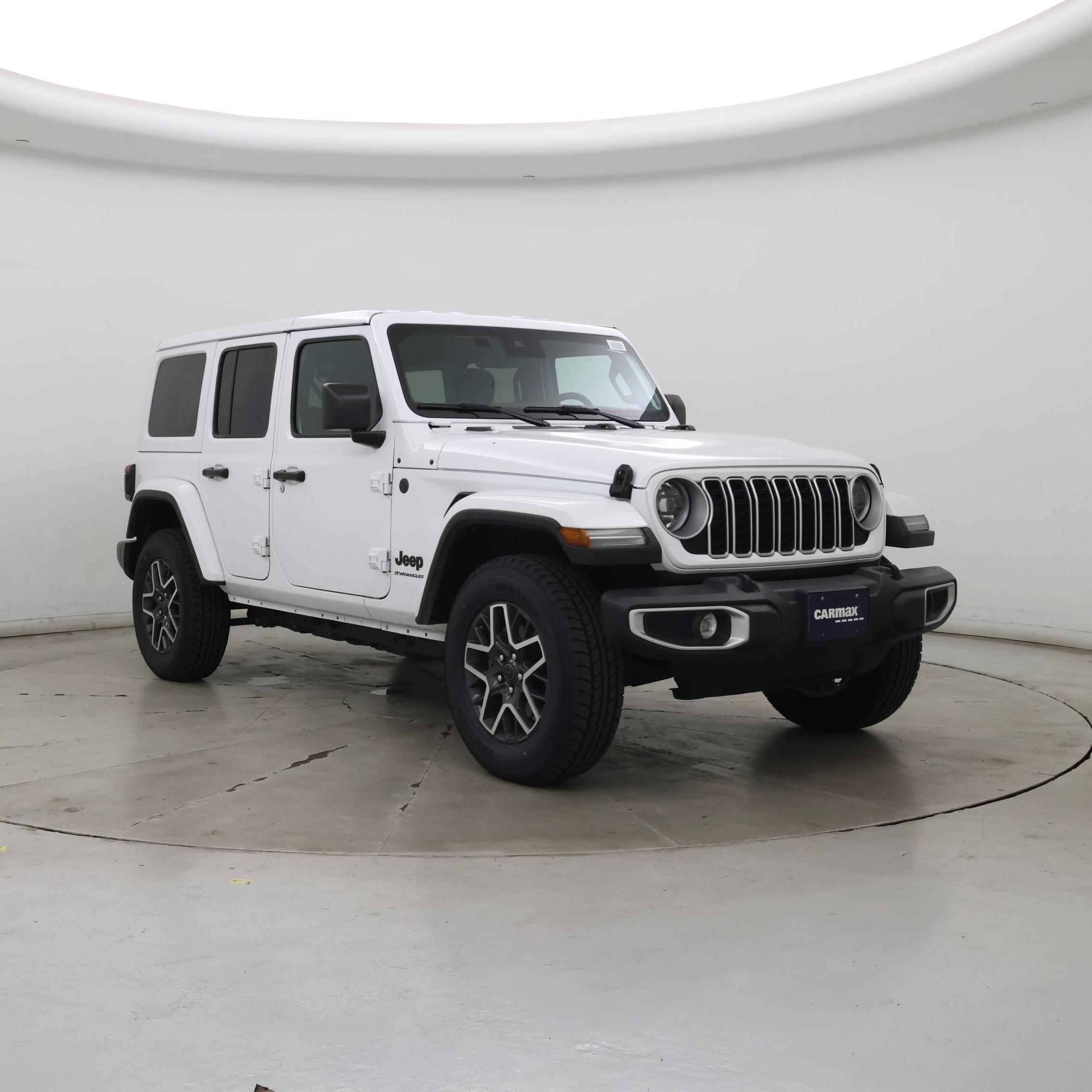 White 2025 Jeep Wrangler Sahara 4-Door 4WD SUV / Crossover Four-Wheel Drive Automatic