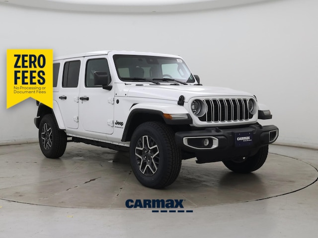 White 2025 Jeep Wrangler Sahara 4-Door 4WD SUV / Crossover Four-Wheel Drive Automatic
