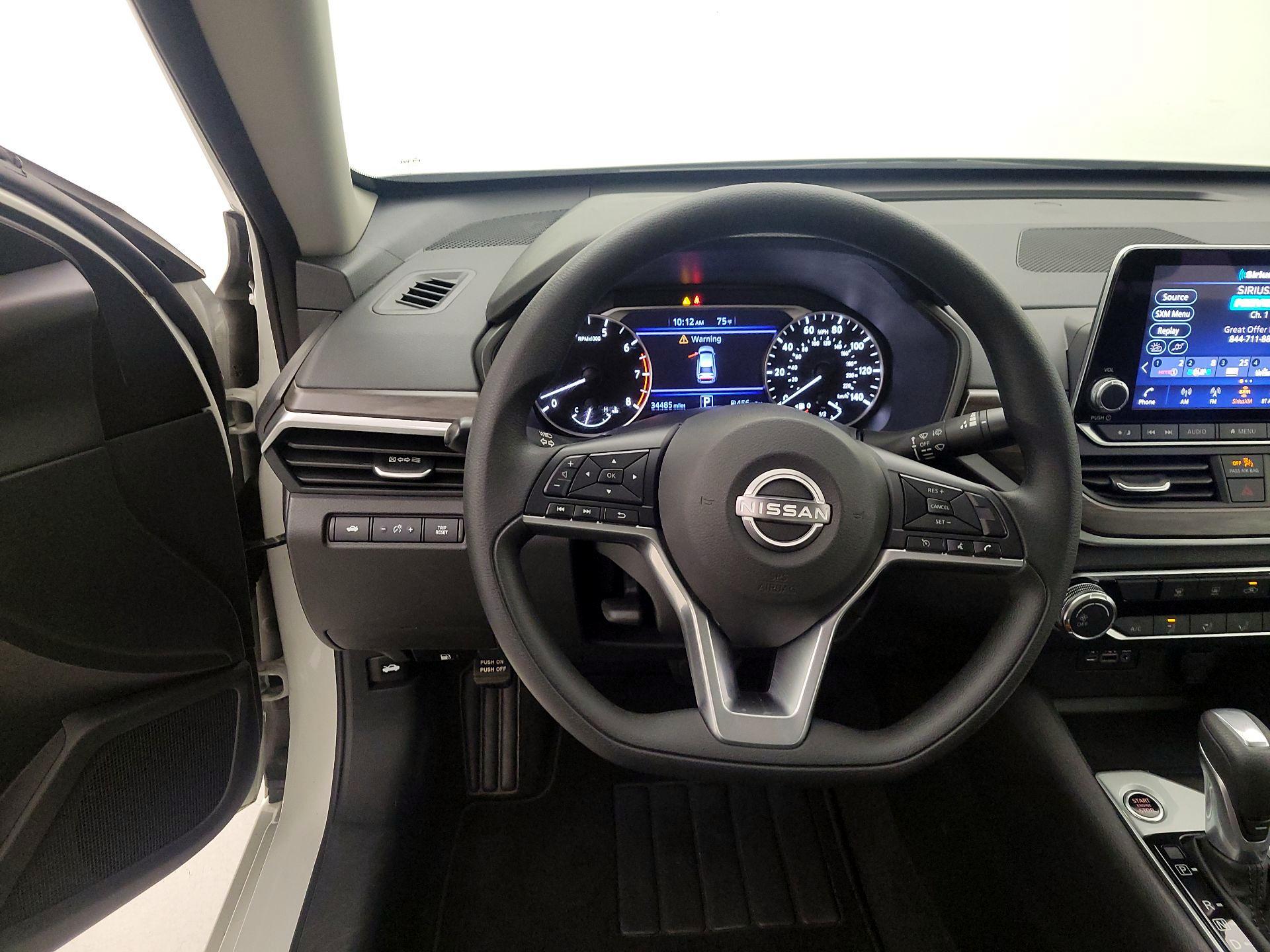 Thumbnail: 2025 Nissan Altima - 10