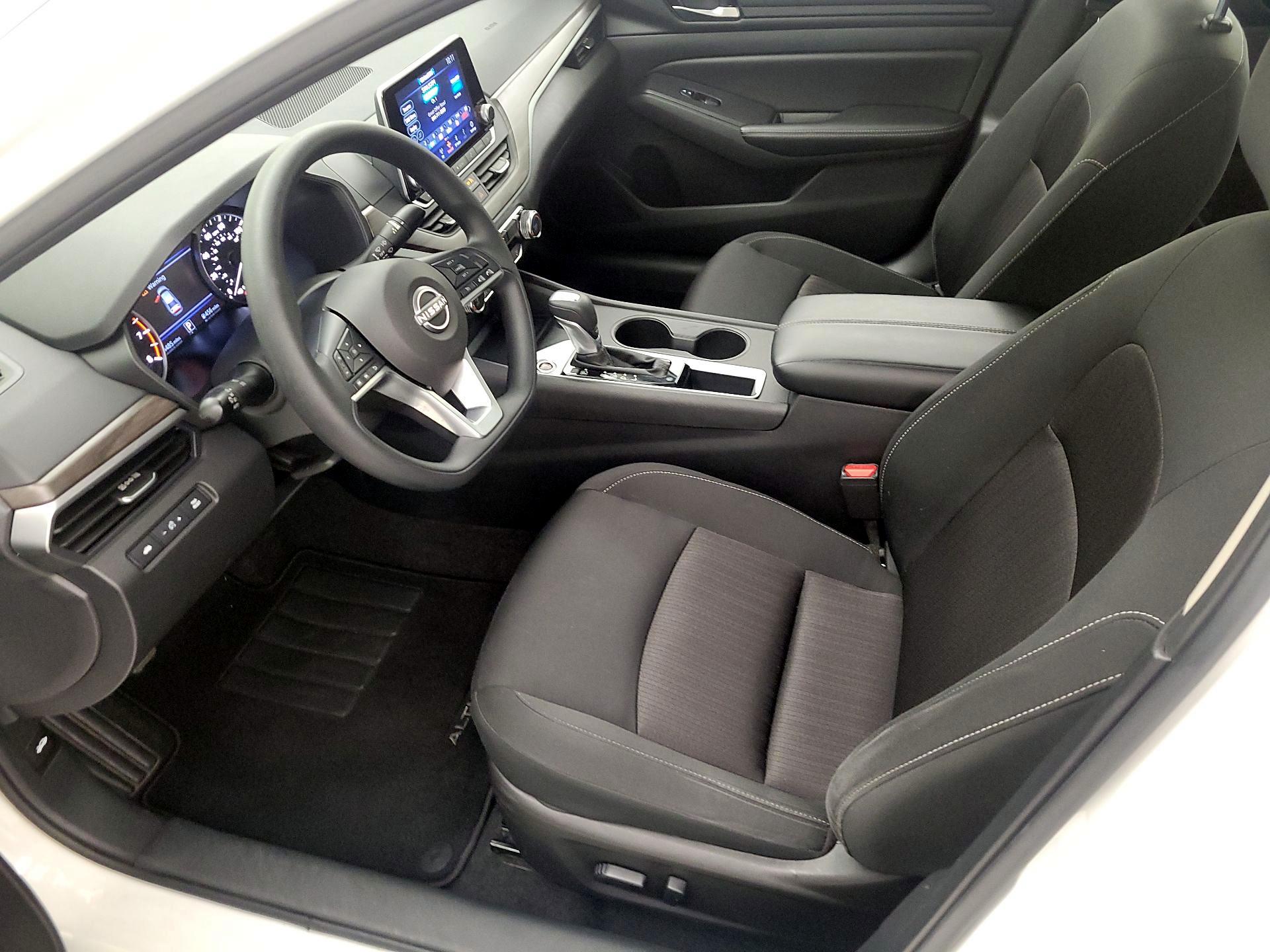 Thumbnail: 2025 Nissan Altima - 11