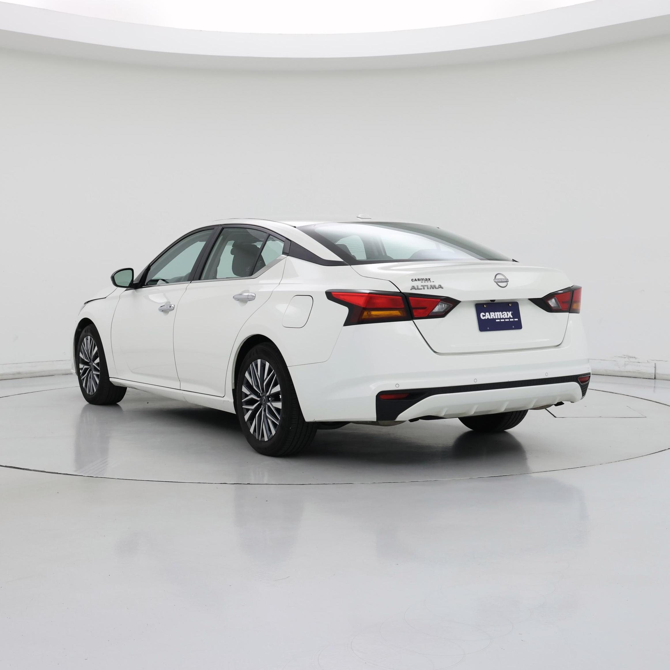 Thumbnail: 2025 Nissan Altima - 2