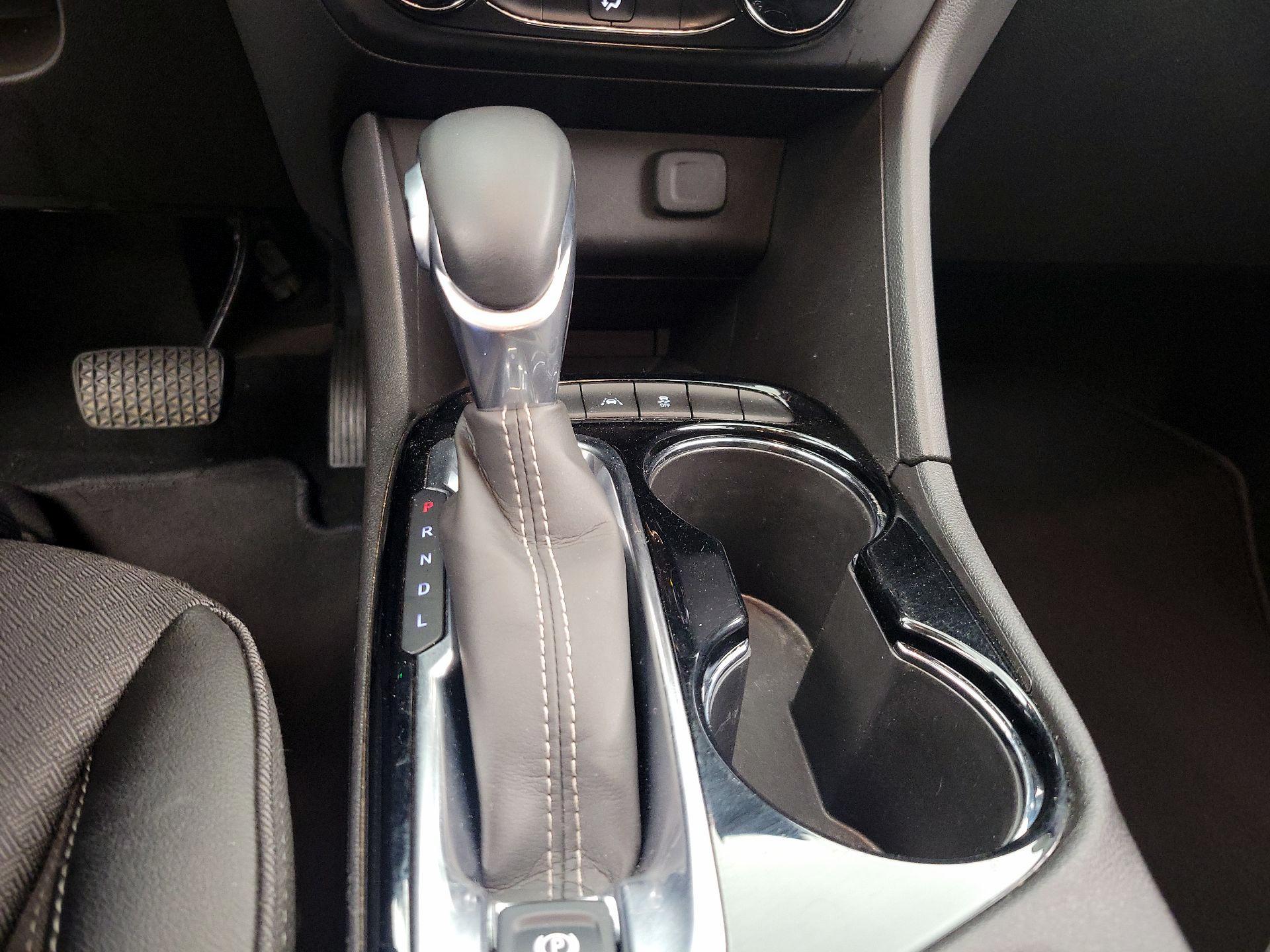 Thumbnail: 2025 Buick Encore GX - 17