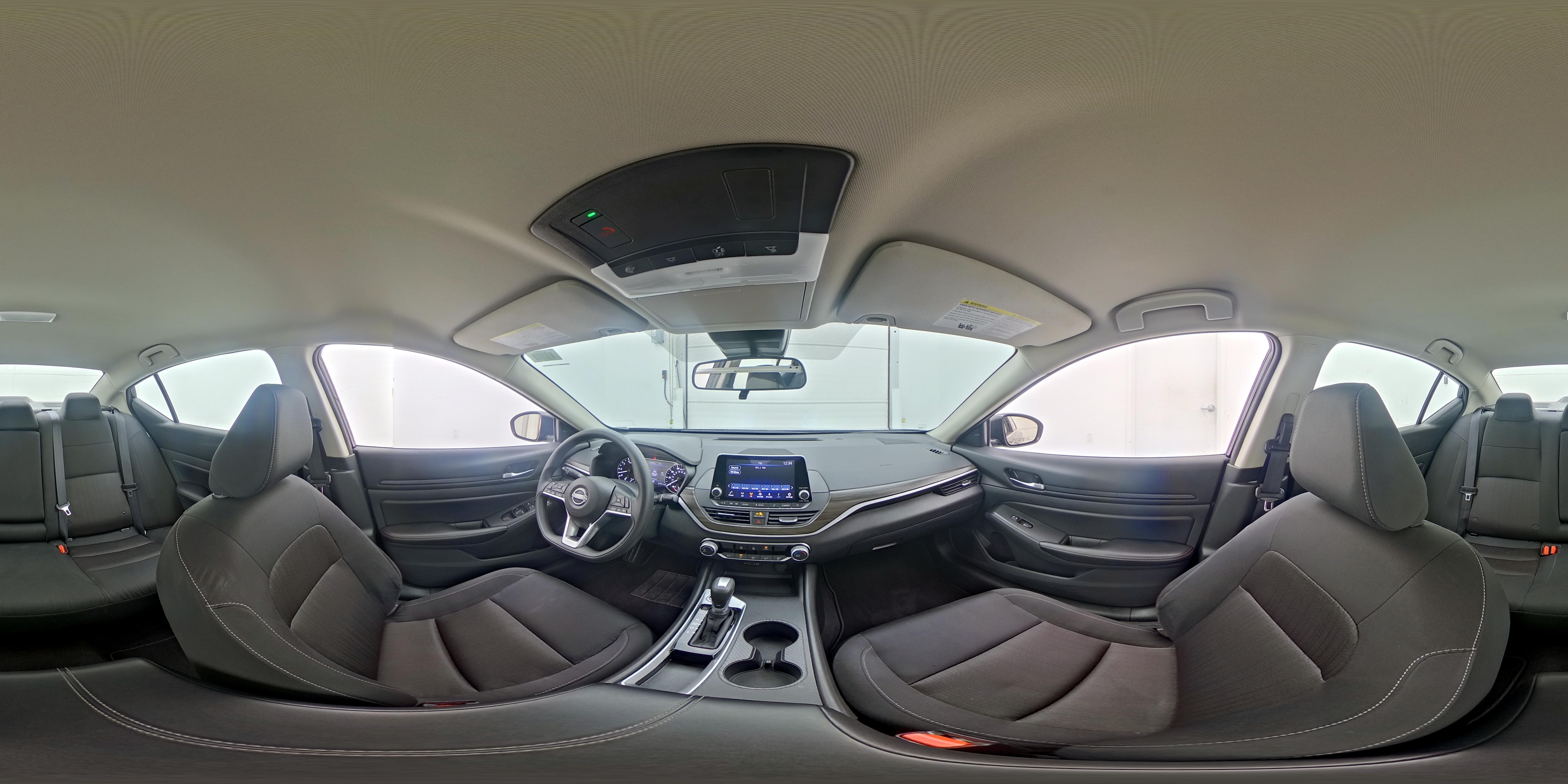 2025 Nissan Altima SV - Photo 24