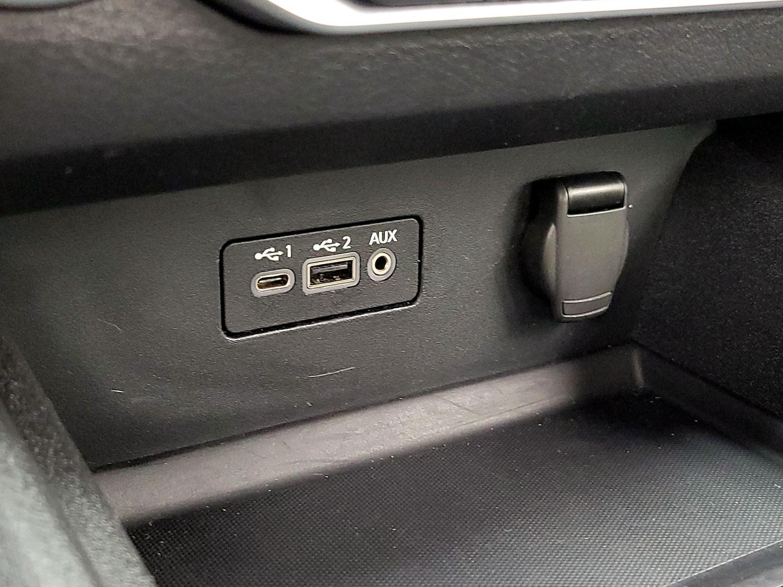2025 Nissan Altima SV - Photo 19