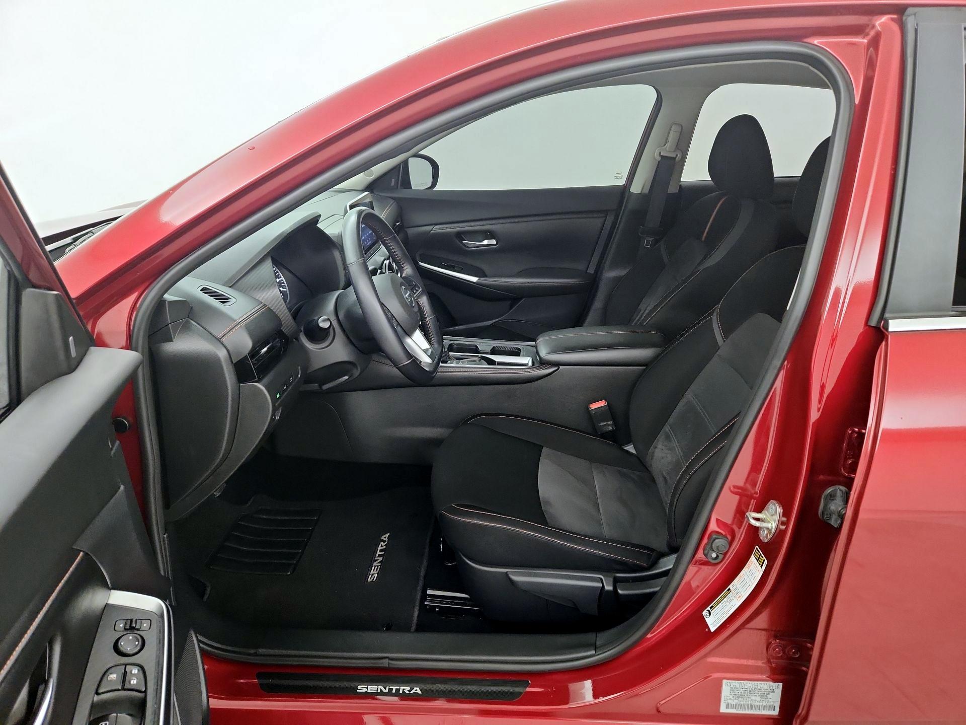 Thumbnail: 2021 Nissan Sentra - 11