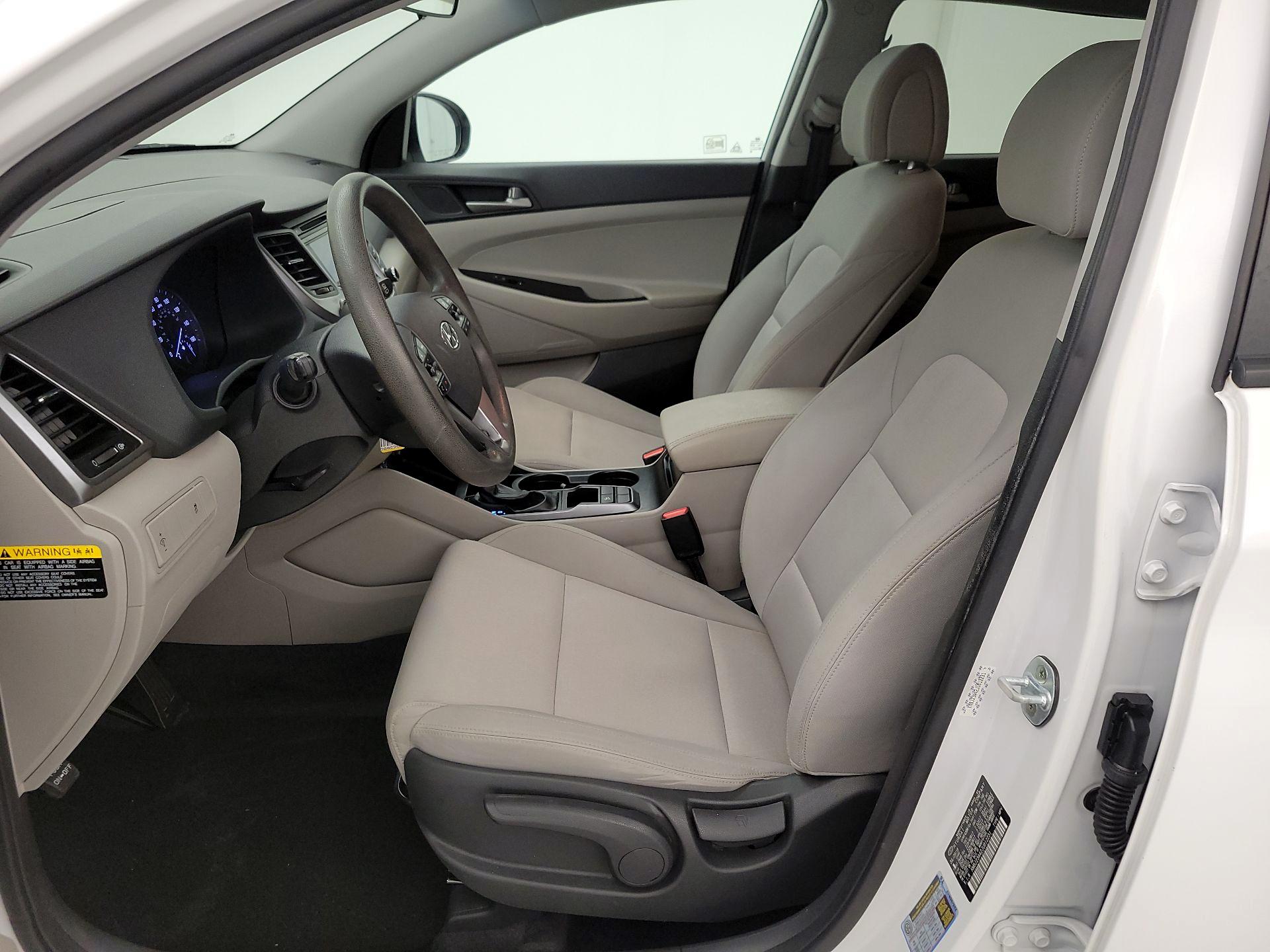 Thumbnail: 2018 Hyundai Tucson - 11