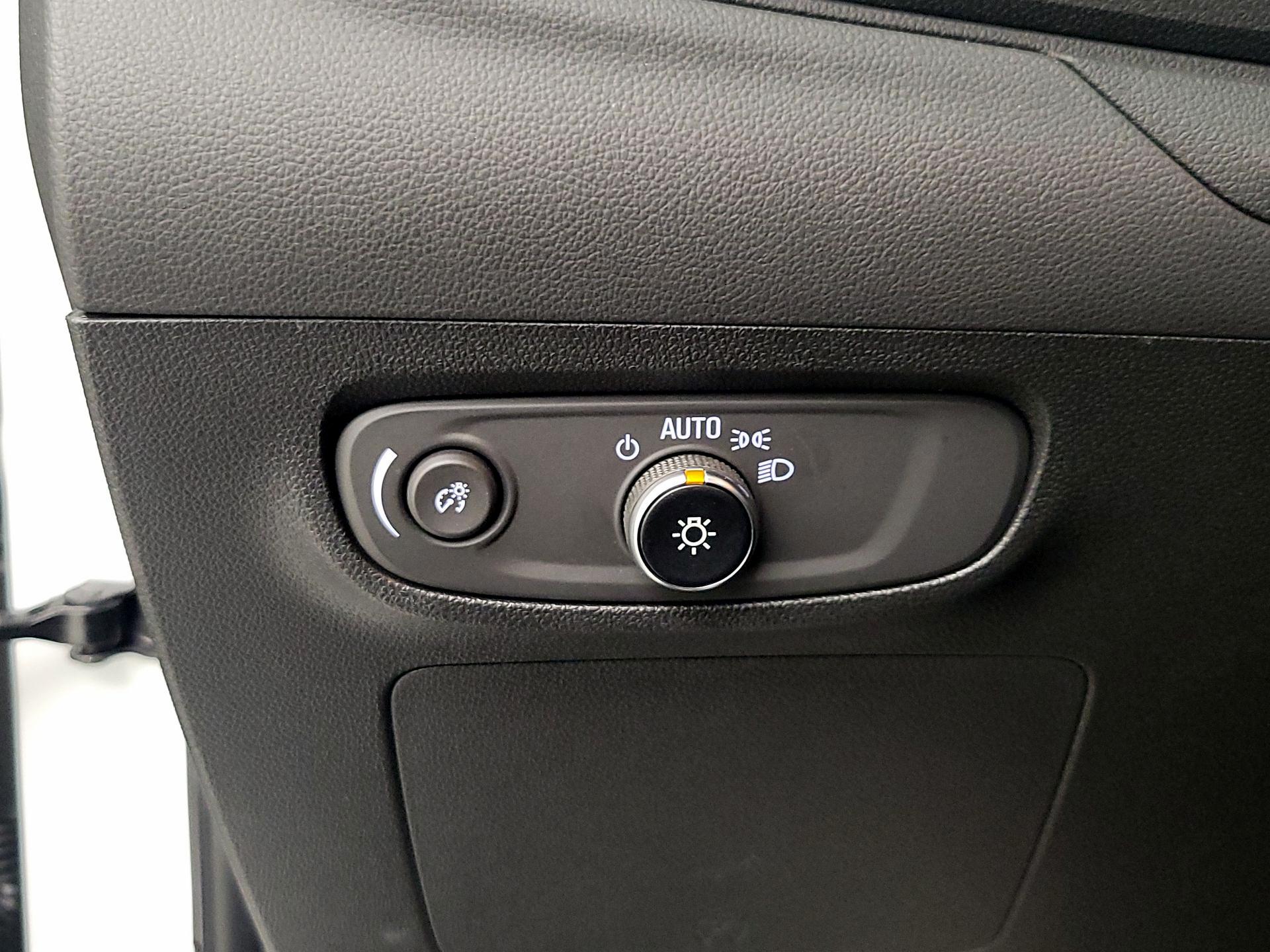 Thumbnail: 2025 Buick Encore GX - 13
