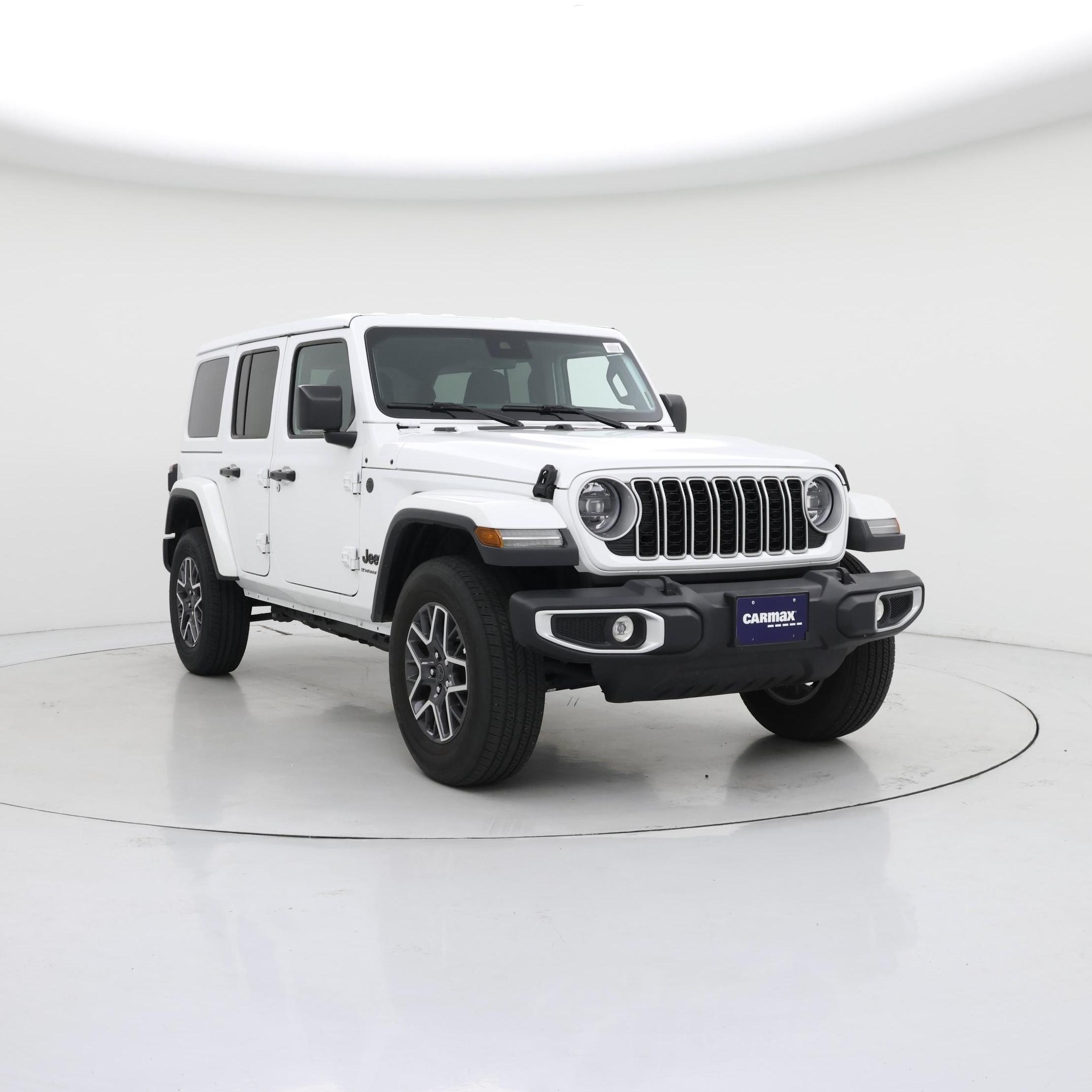 White 2025 Jeep Wrangler Sahara 4-Door 4WD SUV / Crossover Four-Wheel Drive Automatic