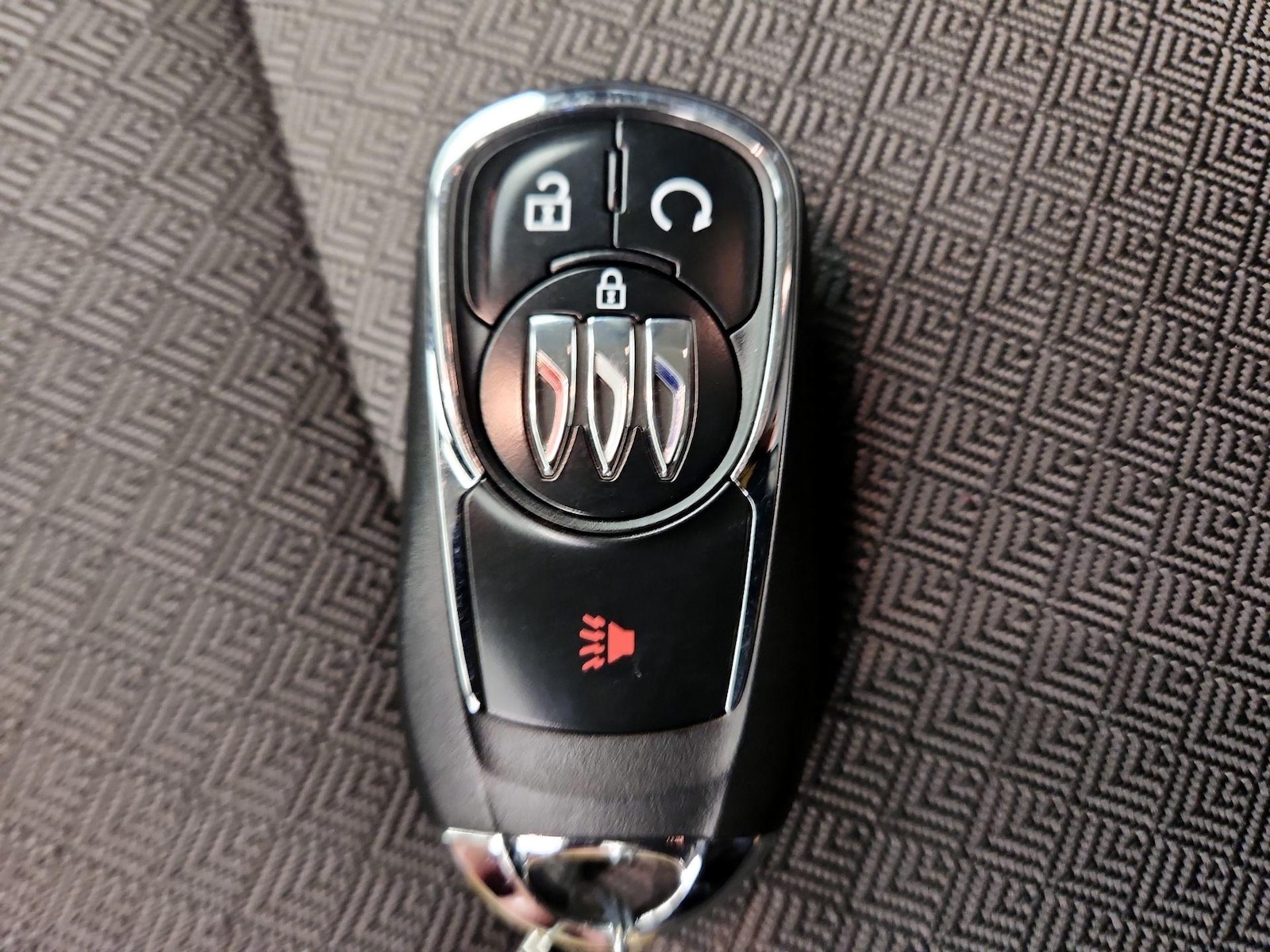 2025 Buick Encore GX Preferred - Photo 24