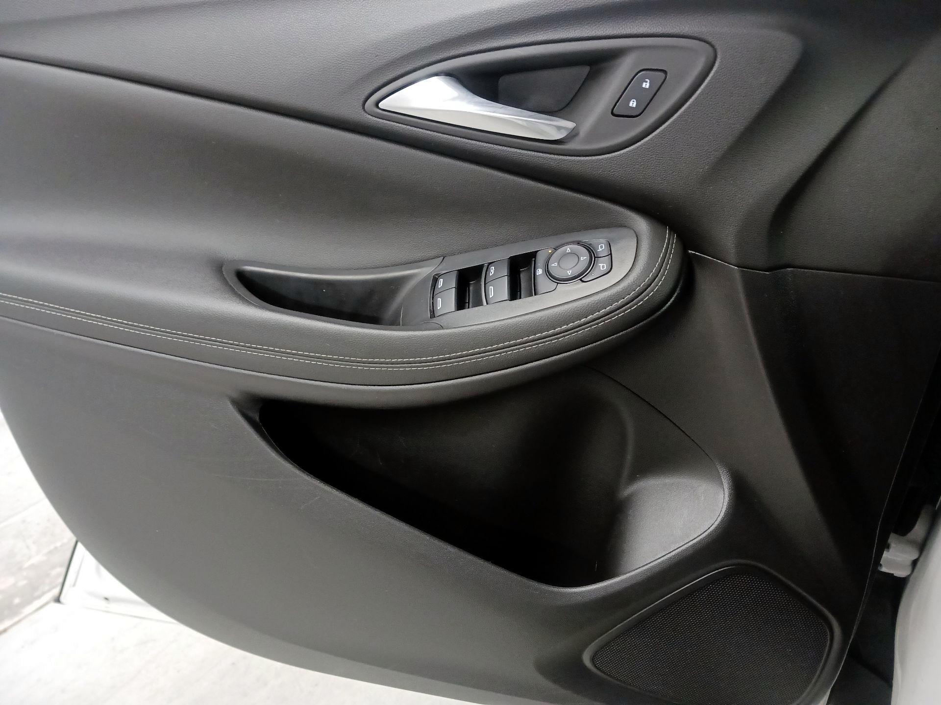 Thumbnail: 2025 Buick Encore GX - 10