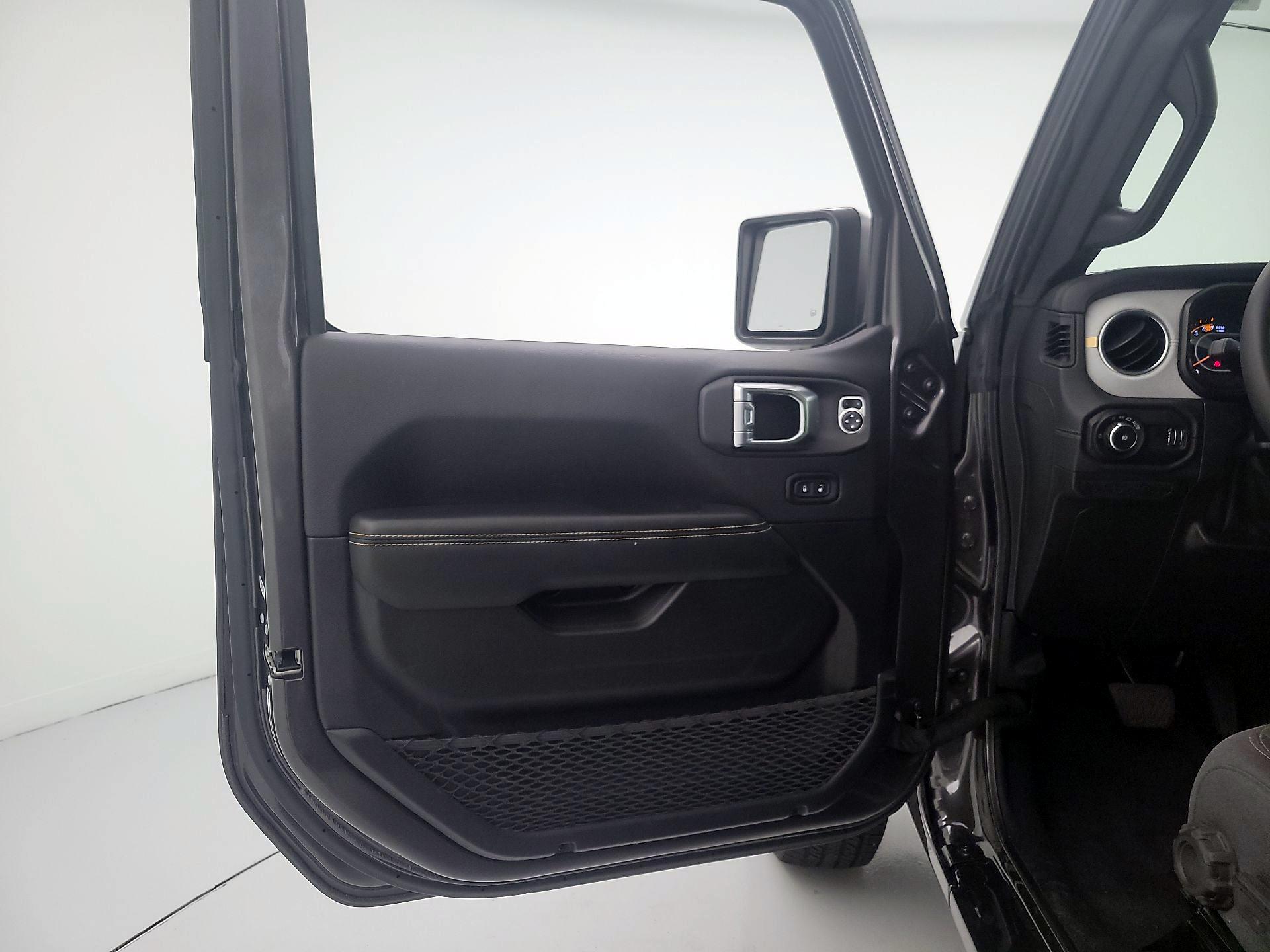 Thumbnail: 2025 Jeep Wrangler - 12