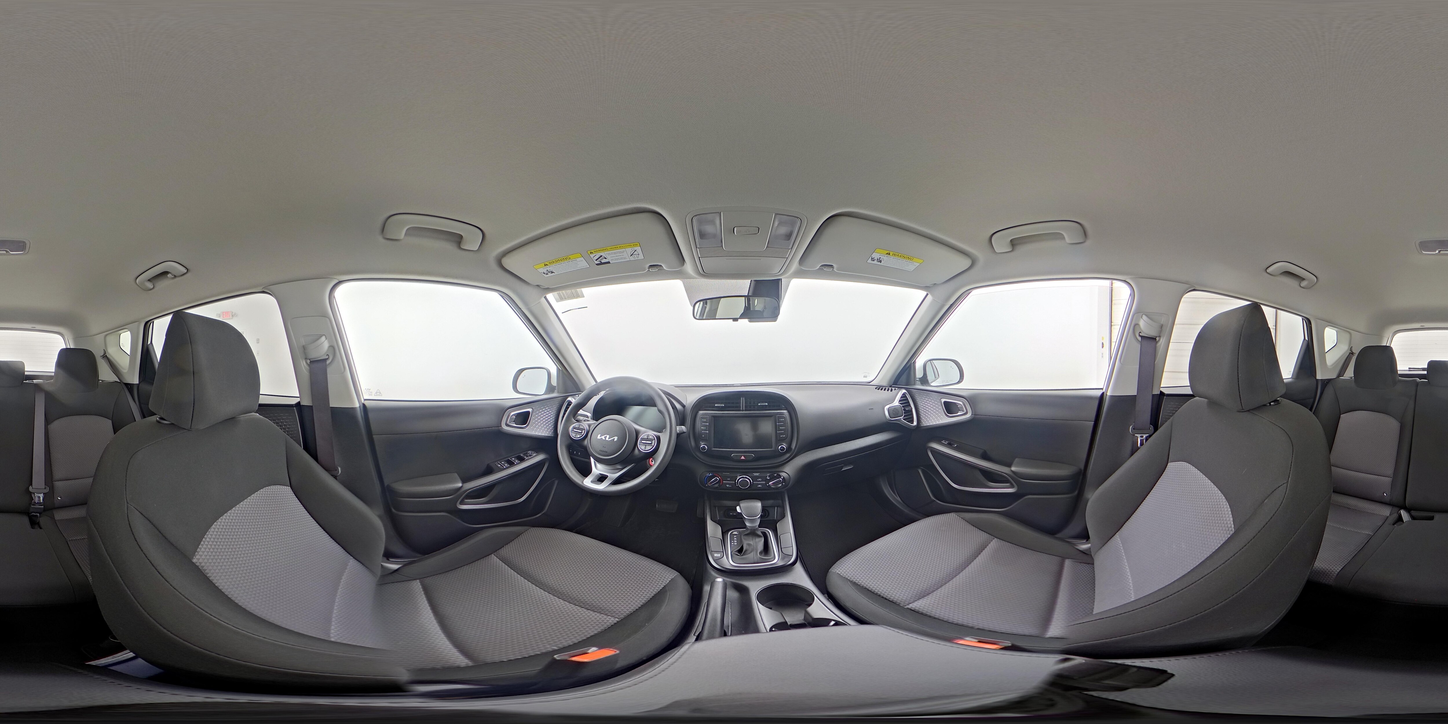 2025 Kia Soul LX - Photo 24