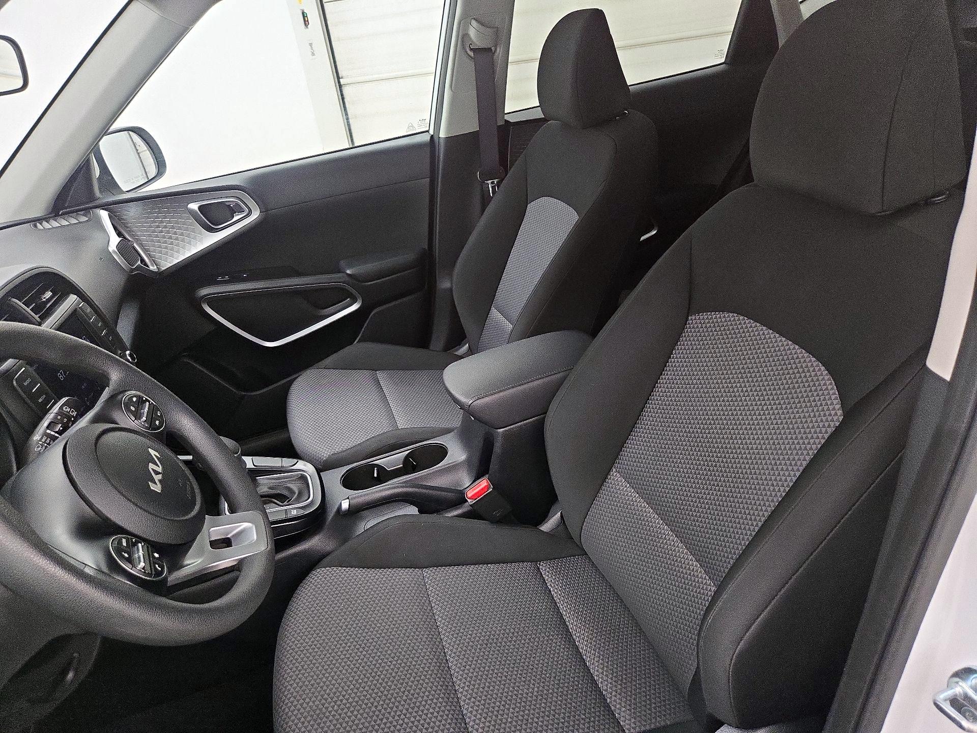 Thumbnail: 2025 Kia Soul - 11