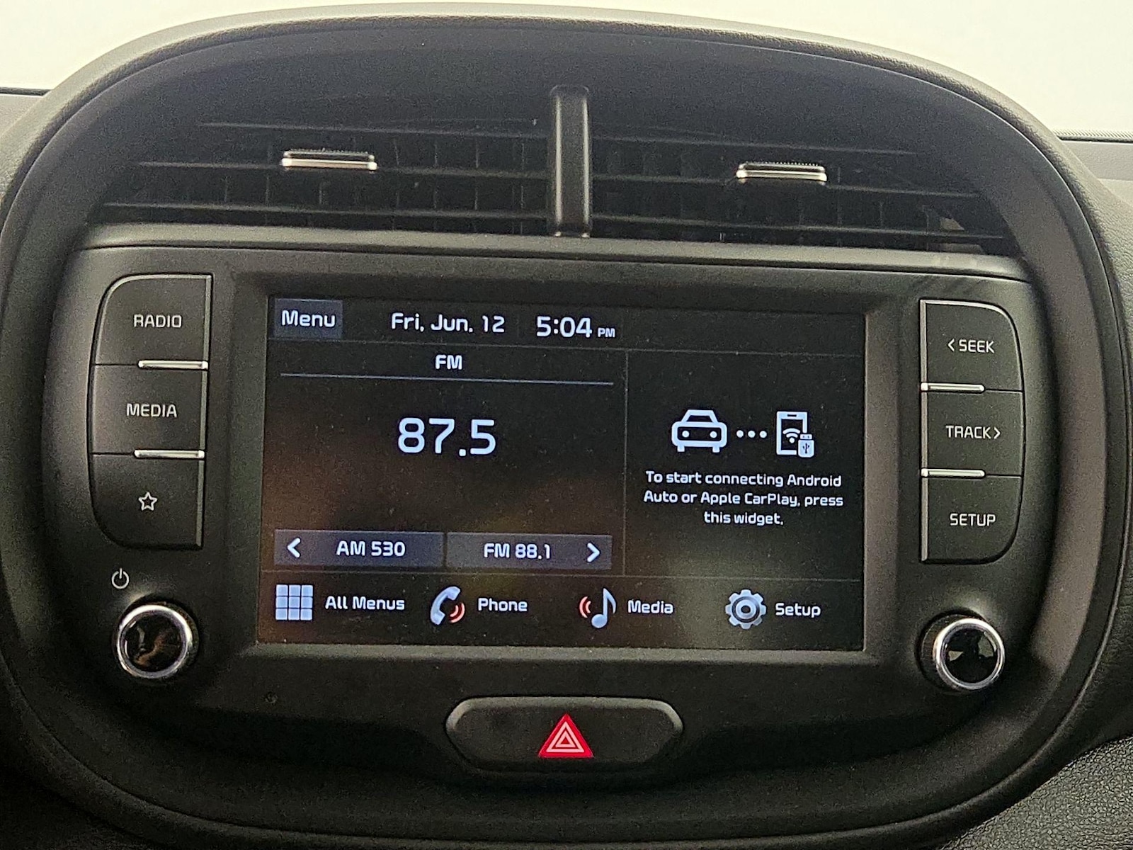 2025 Kia Soul LX - Photo 16