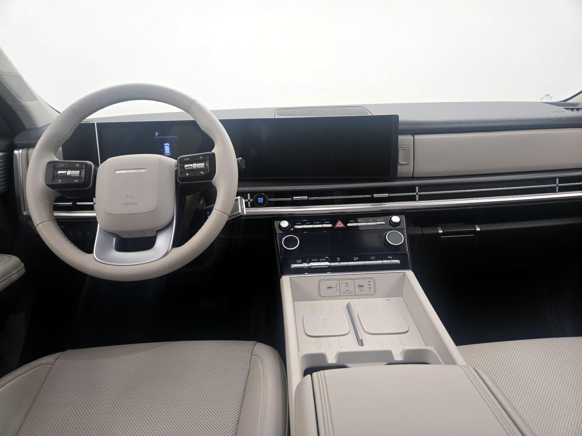Thumbnail: 2025 Hyundai Santa Fe - 9