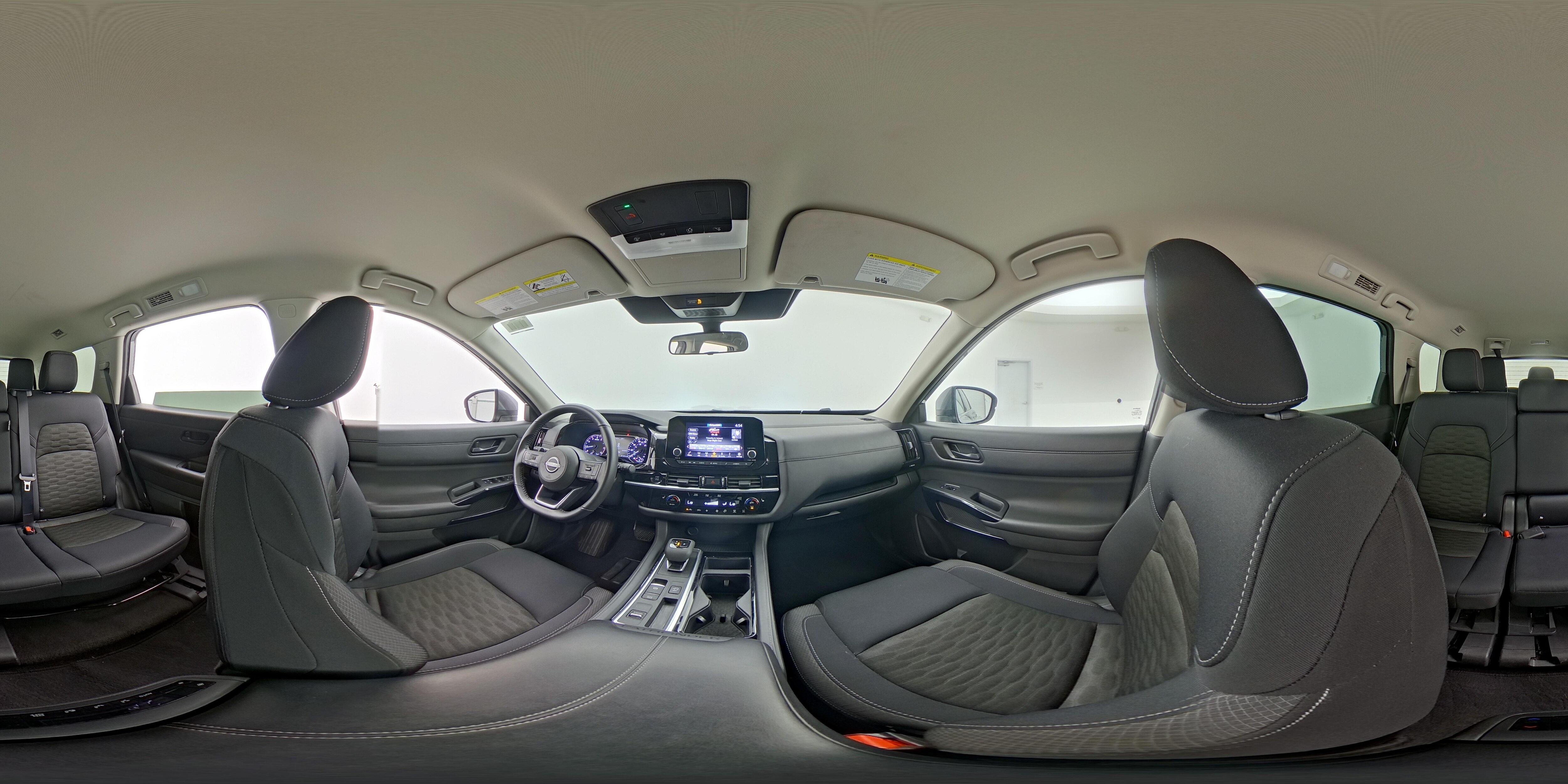 2025 Nissan Pathfinder SV - Photo 26