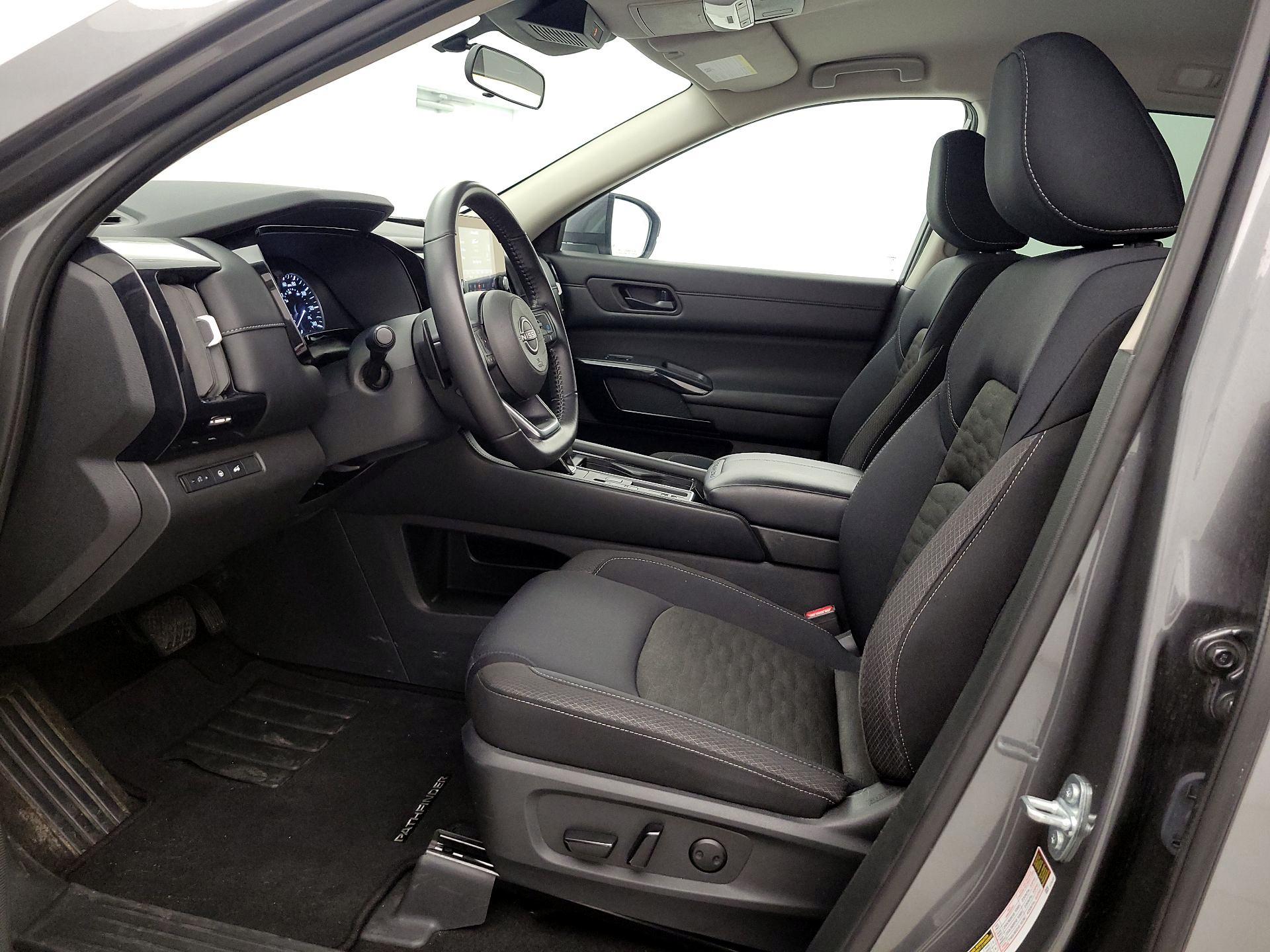Thumbnail: 2025 Nissan Pathfinder - 11