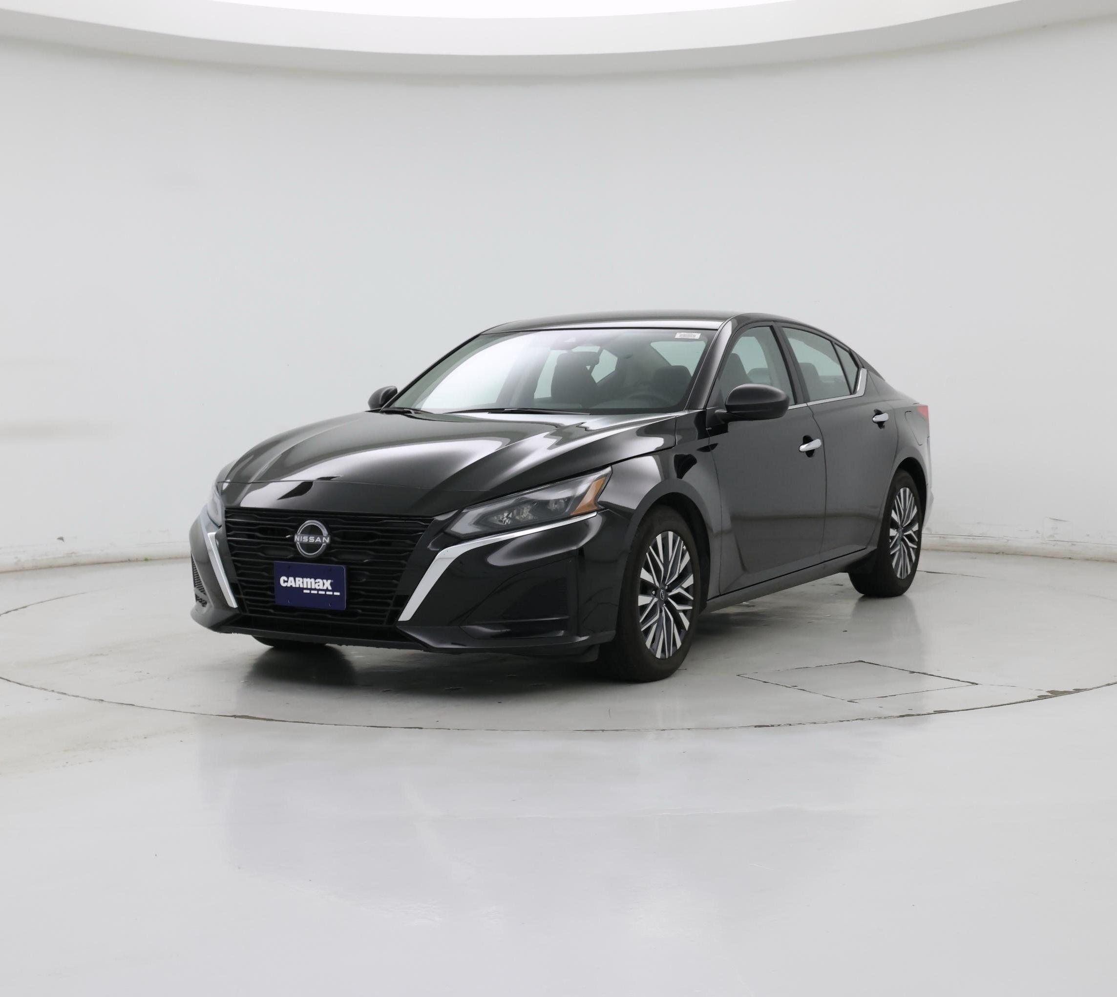 Thumbnail: 2025 Nissan Altima - 4