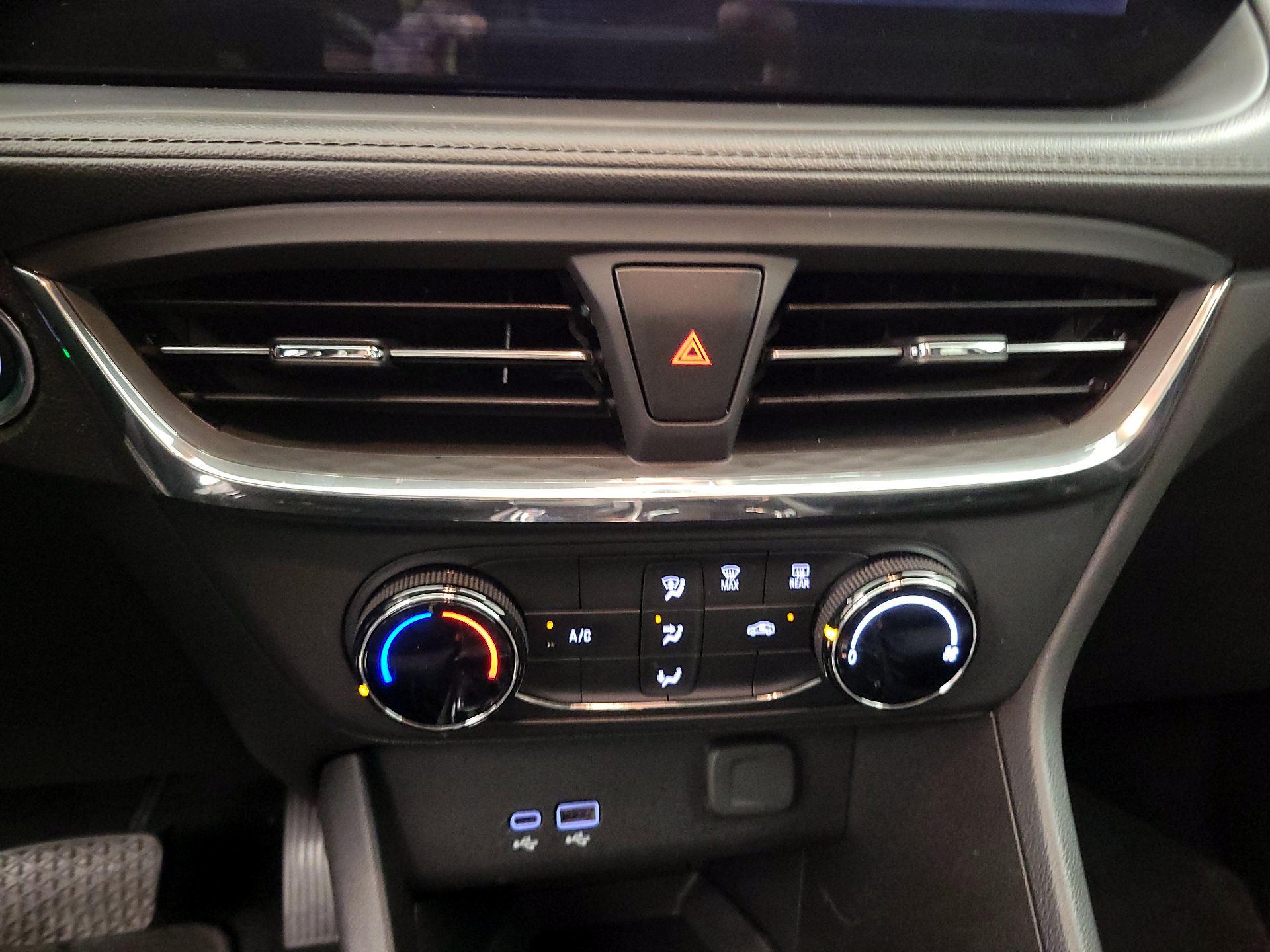 Thumbnail: 2025 Buick Encore GX - 16
