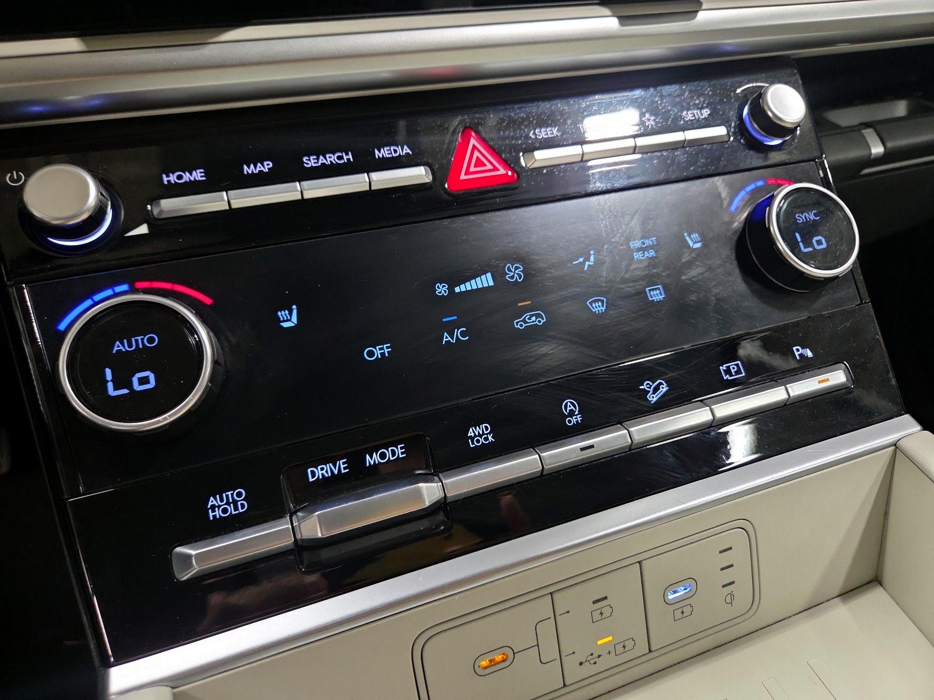 Thumbnail: 2025 Hyundai Santa Fe - 16