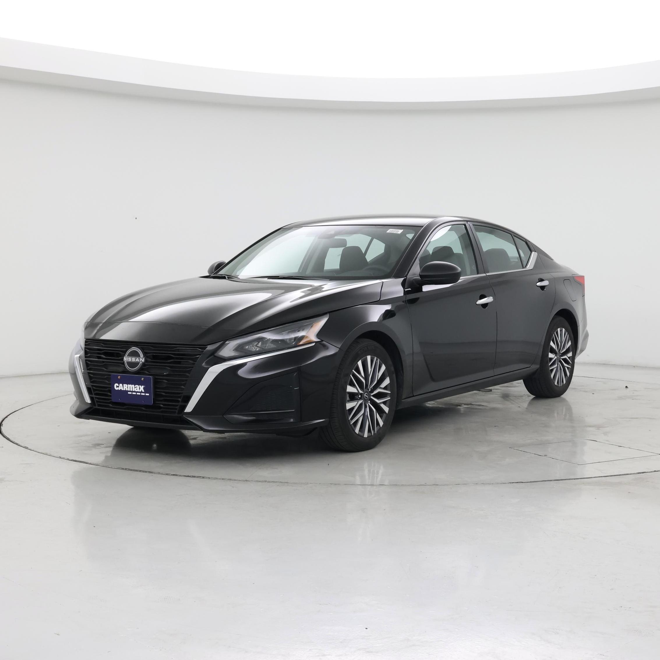 Thumbnail: 2025 Nissan Altima - 4