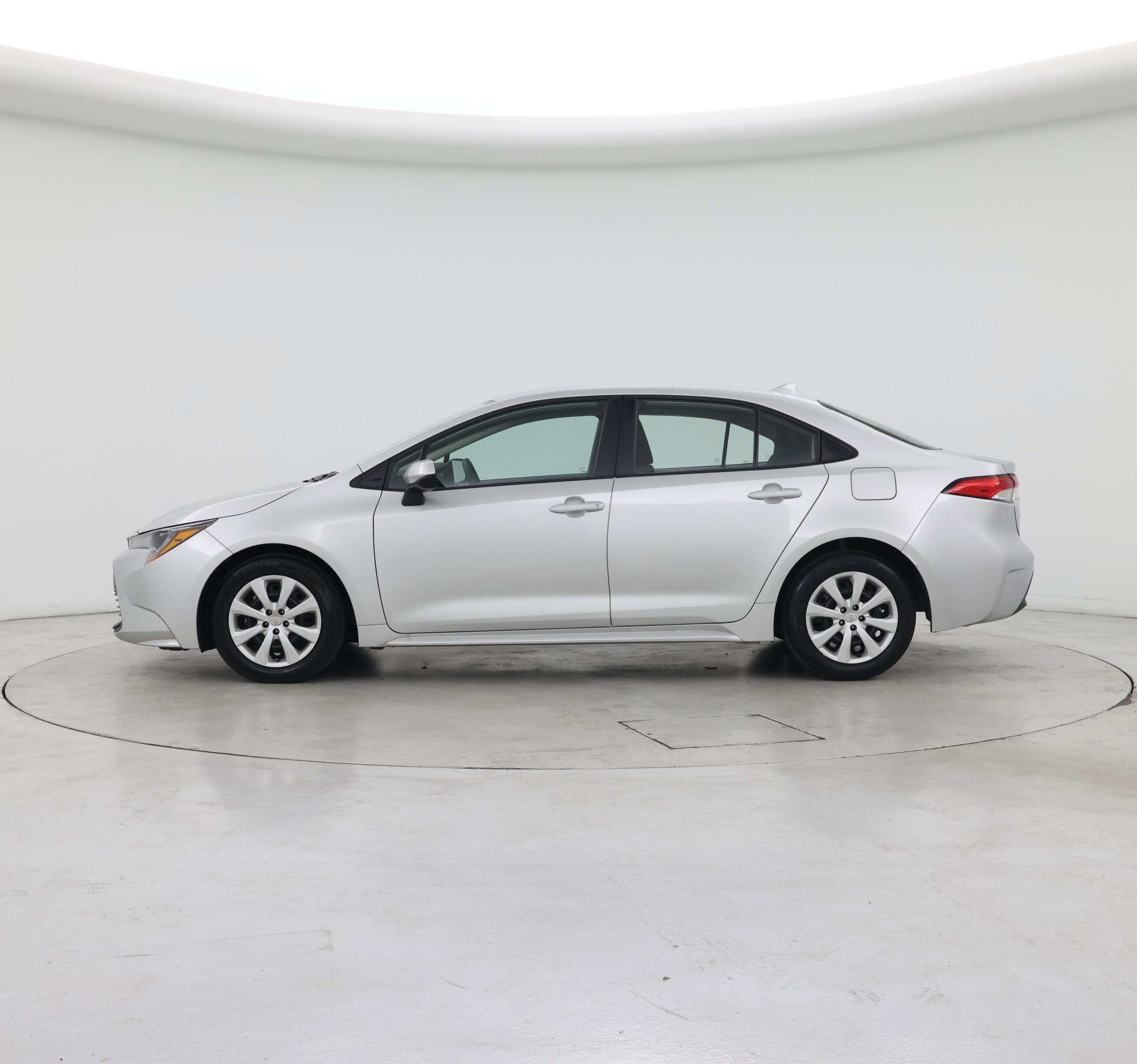 Thumbnail: 2025 Toyota Corolla - 3