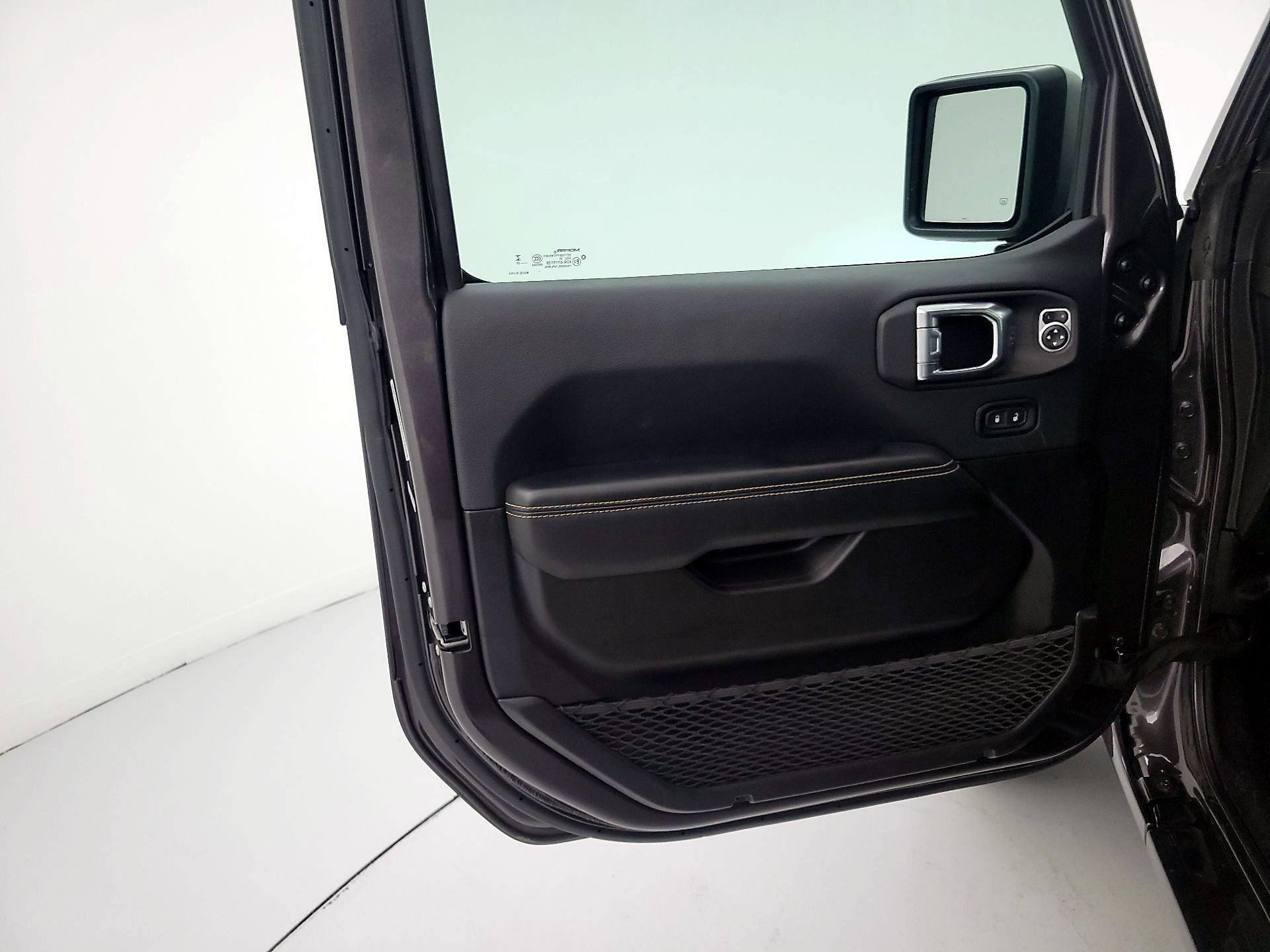 Thumbnail: 2025 Jeep Wrangler - 12