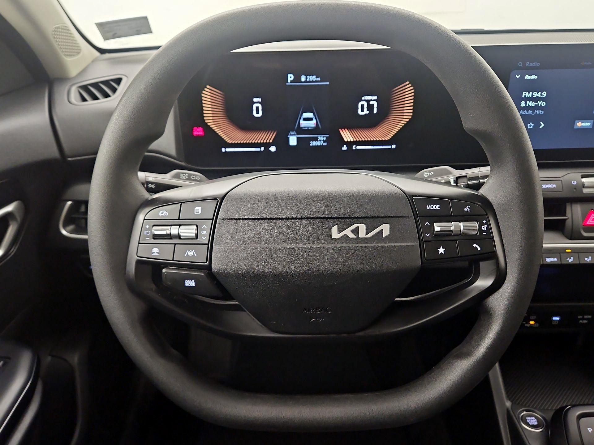 Thumbnail: 2025 Kia K4 - 10