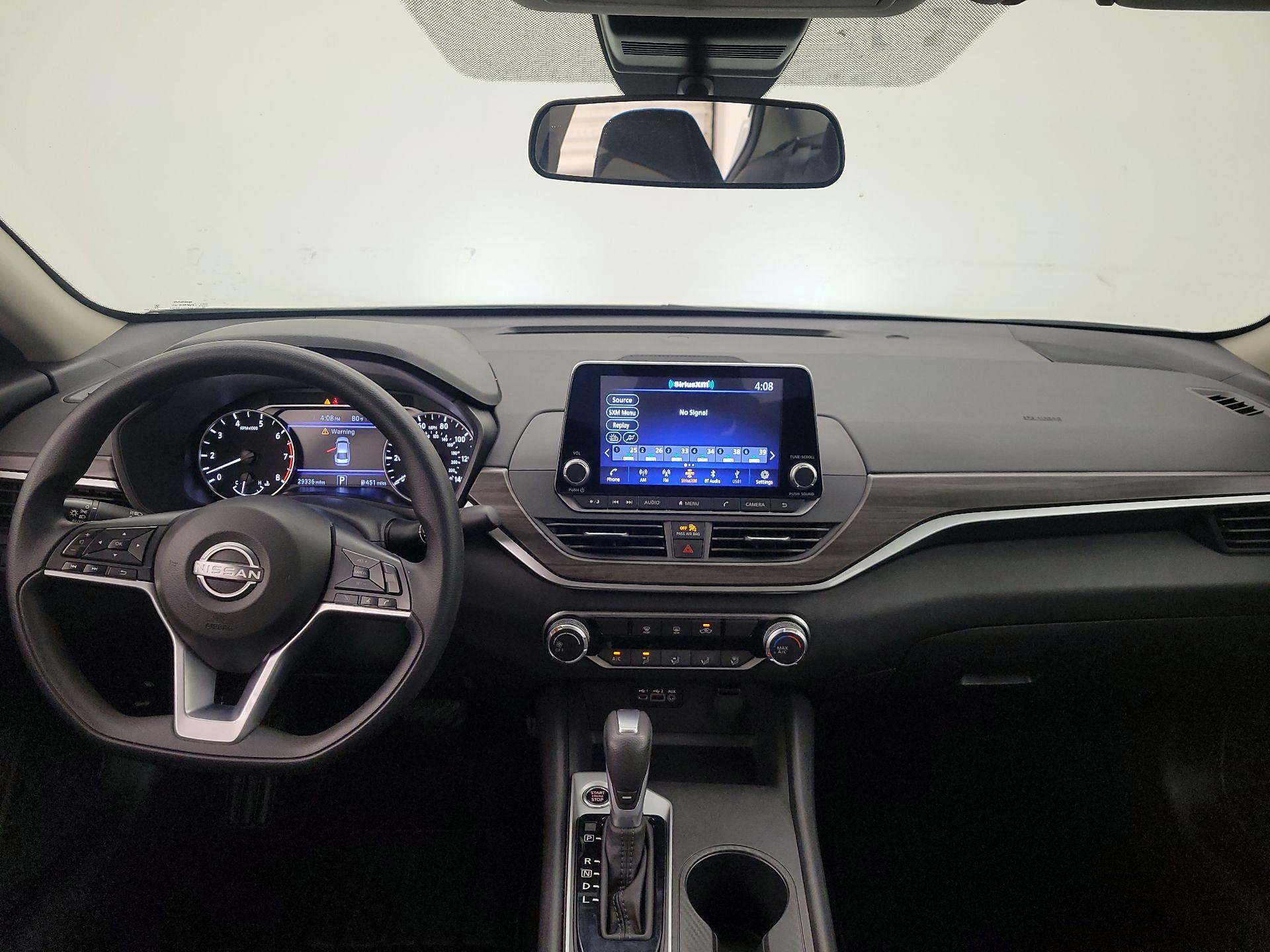 Thumbnail: 2025 Nissan Altima - 9