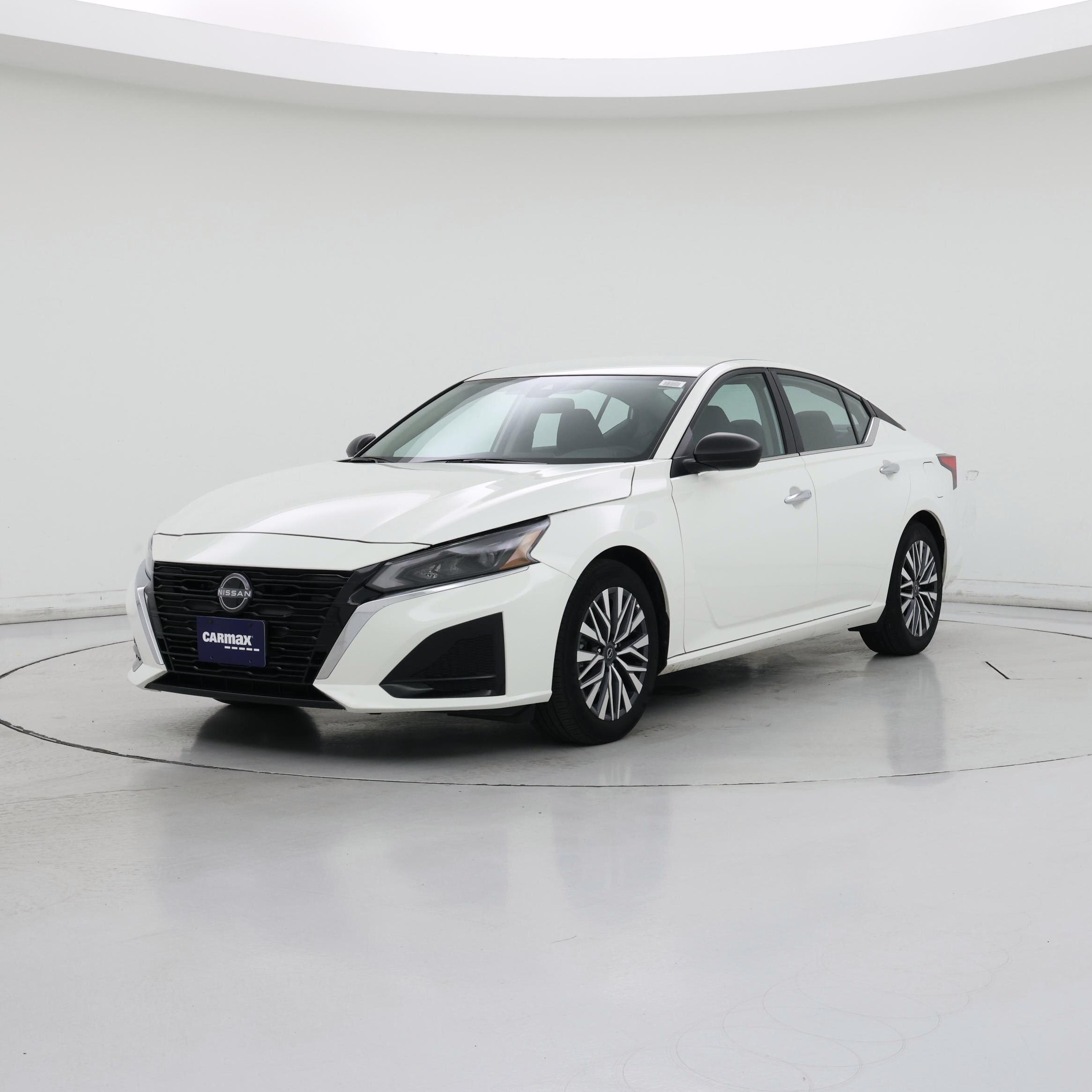 Thumbnail: 2025 Nissan Altima - 4