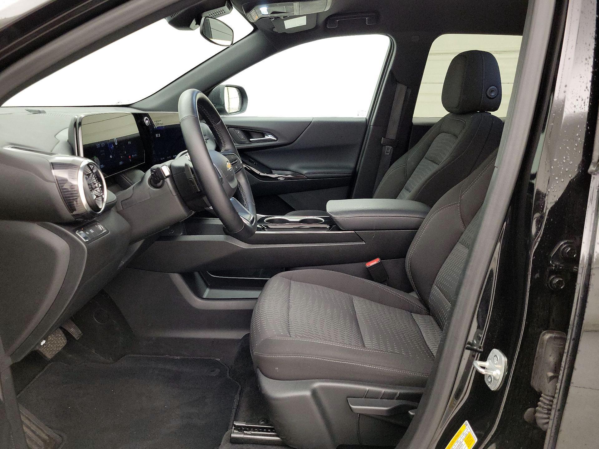 Thumbnail: 2025 Chevrolet Equinox - 11