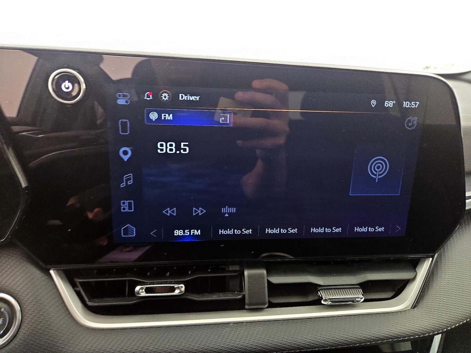 2025 Chevrolet Equinox LT - Photo 16