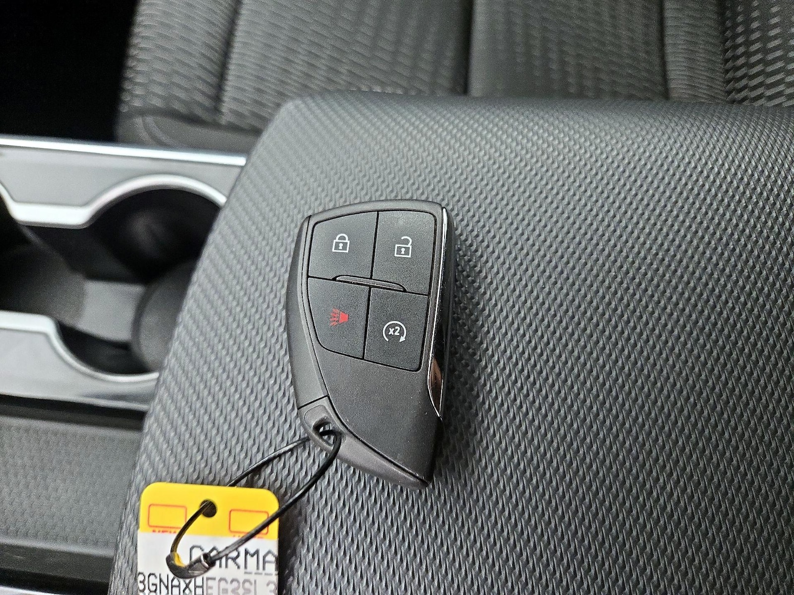 2025 Chevrolet Equinox LT - Photo 22