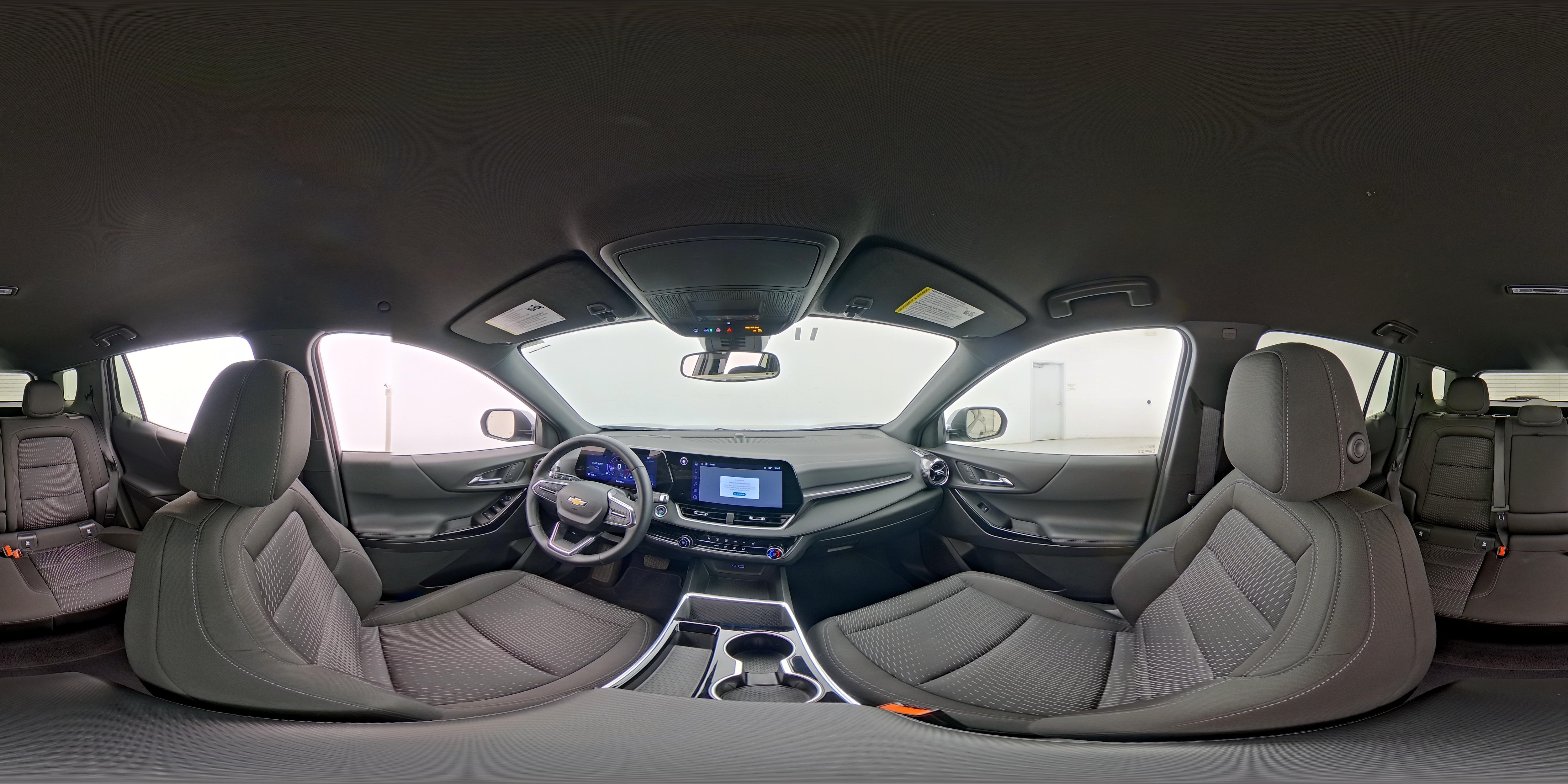 2025 Chevrolet Equinox LT - Photo 25