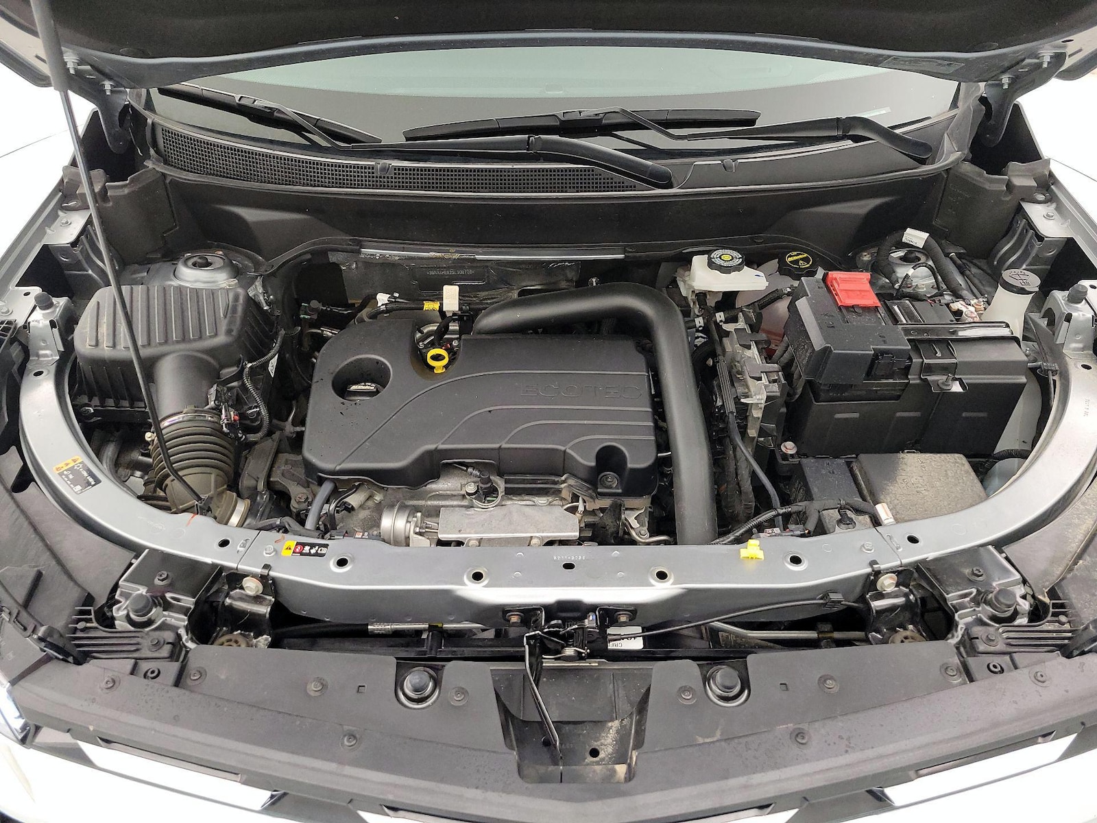2025 Chevrolet Equinox LT - Photo 23